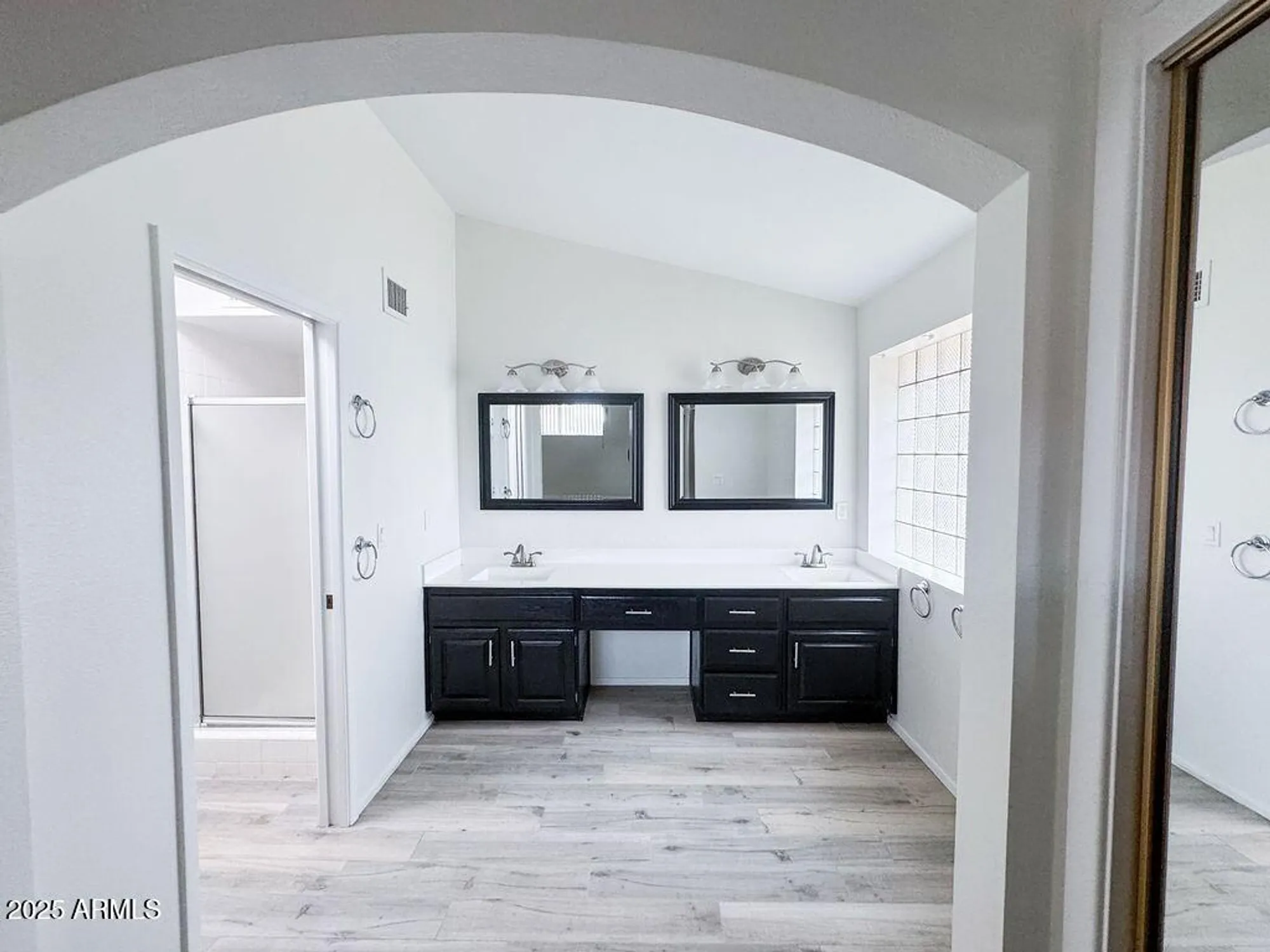 Property Slideshow image 33 of 49 | 7937 e monte ave, Mesa, AZ, 85209