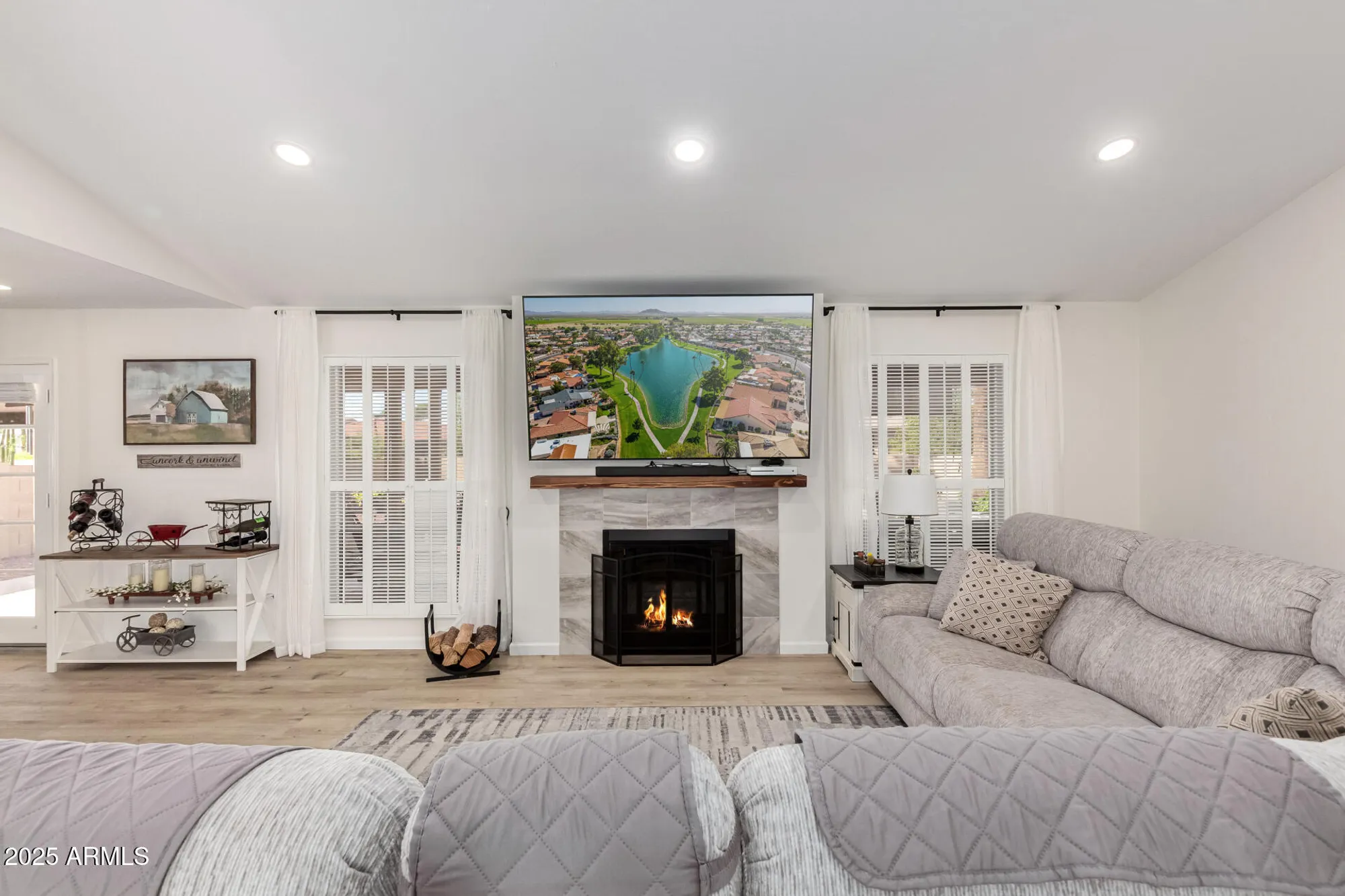 Property Slideshow image 12 of 54 | 26414 s lakemont dr, Sun Lakes, AZ, 85248