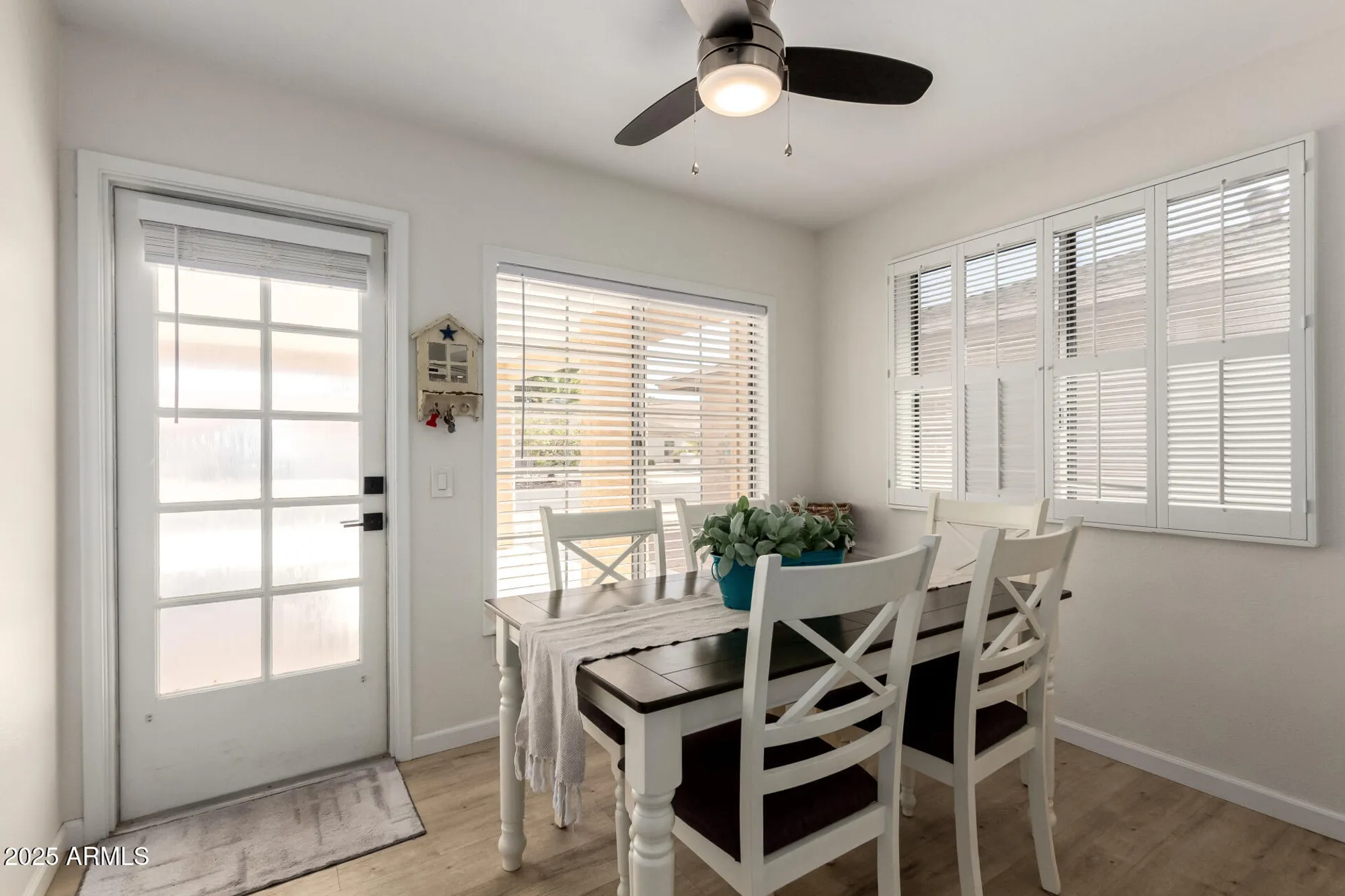 Property Slideshow image 8 of 54 | 26414 s lakemont dr, Sun Lakes, AZ, 85248