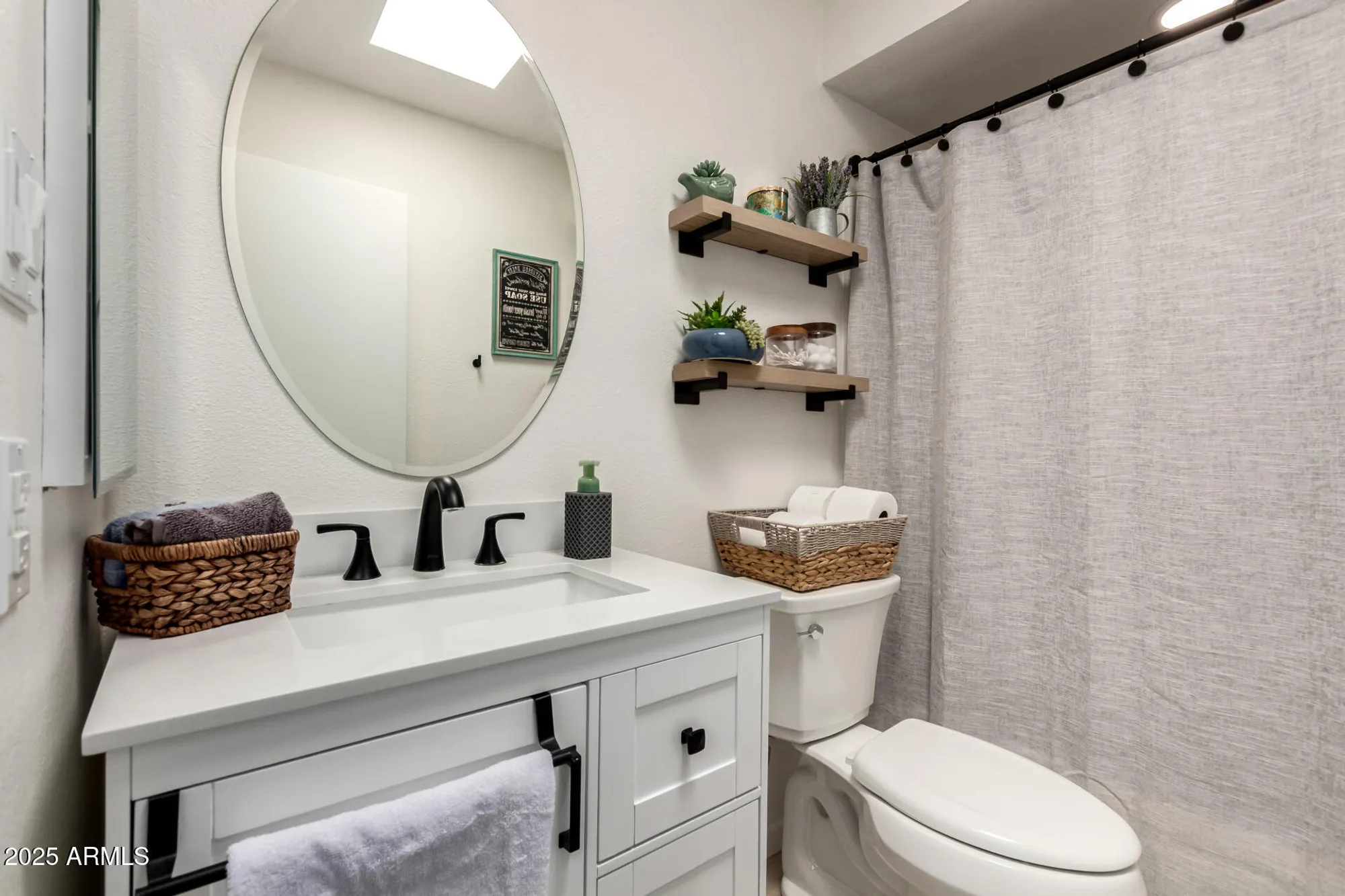 Property Slideshow image 17 of 54 | 26414 s lakemont dr, Sun Lakes, AZ, 85248