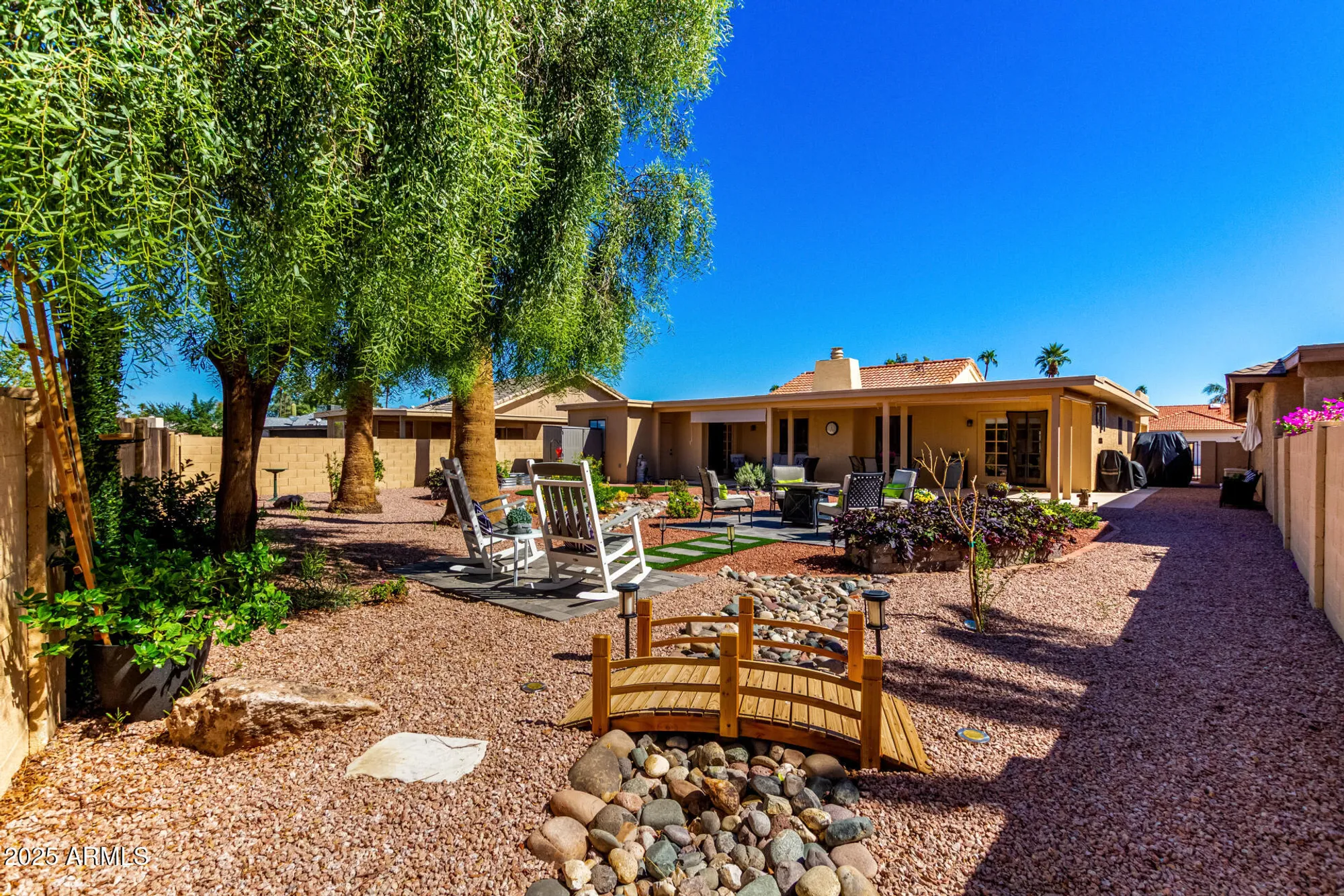 Property Slideshow image 30 of 54 | 26414 s lakemont dr, Sun Lakes, AZ, 85248