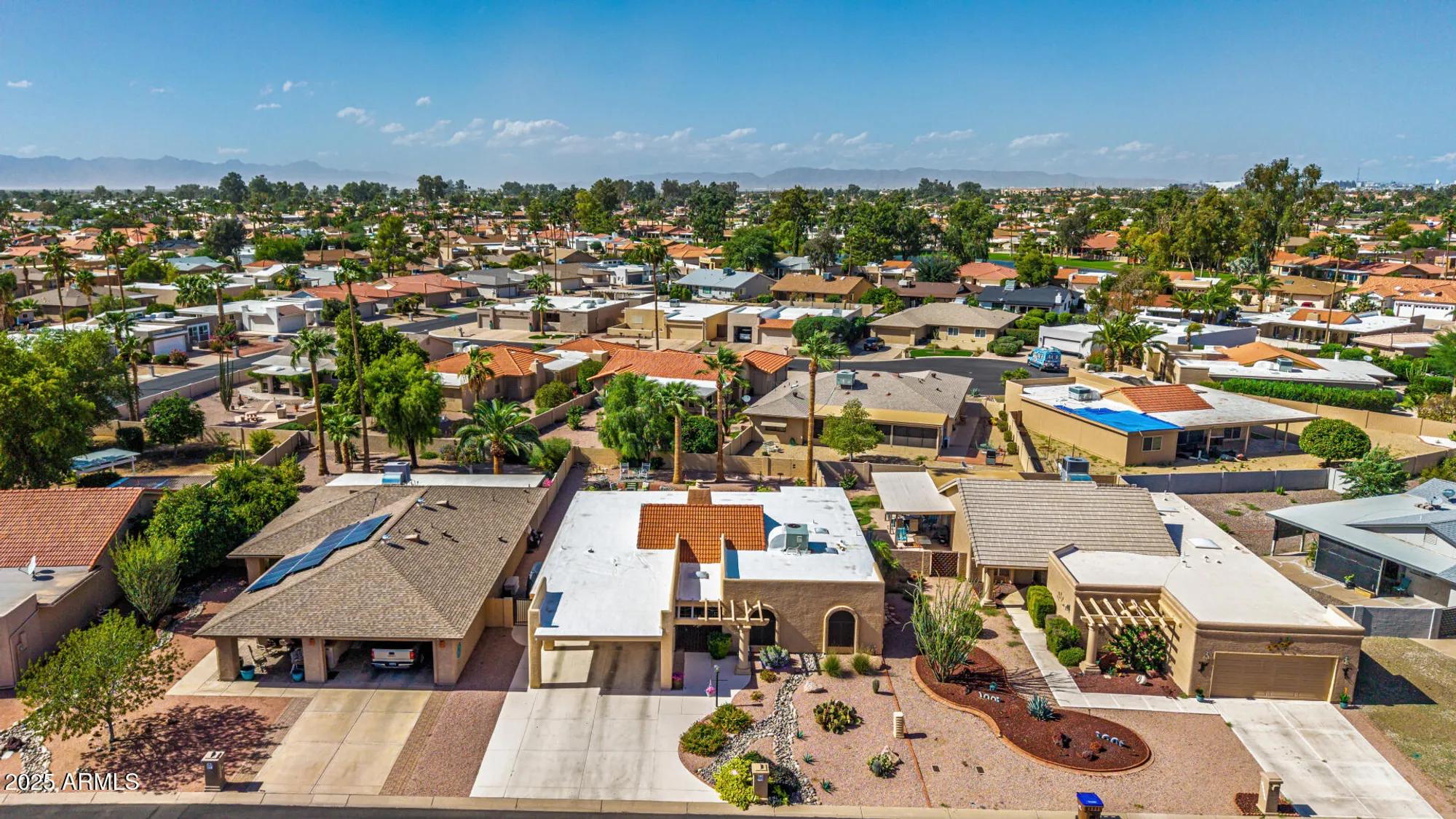 Property Slideshow image 41 of 54 | 26414 s lakemont dr, Sun Lakes, AZ, 85248