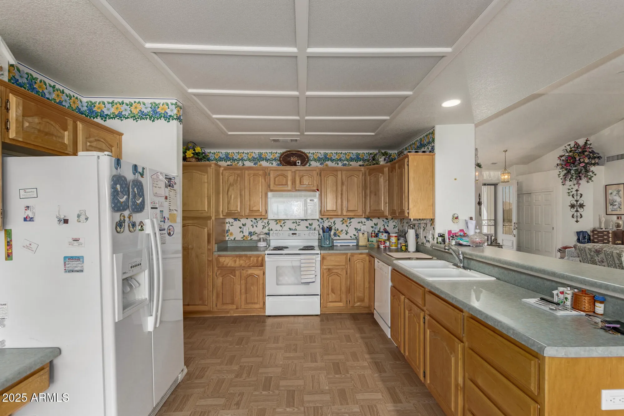 Property Slideshow image 8 of 38 | 2153 s cherrywood cir, Mesa, AZ, 85209