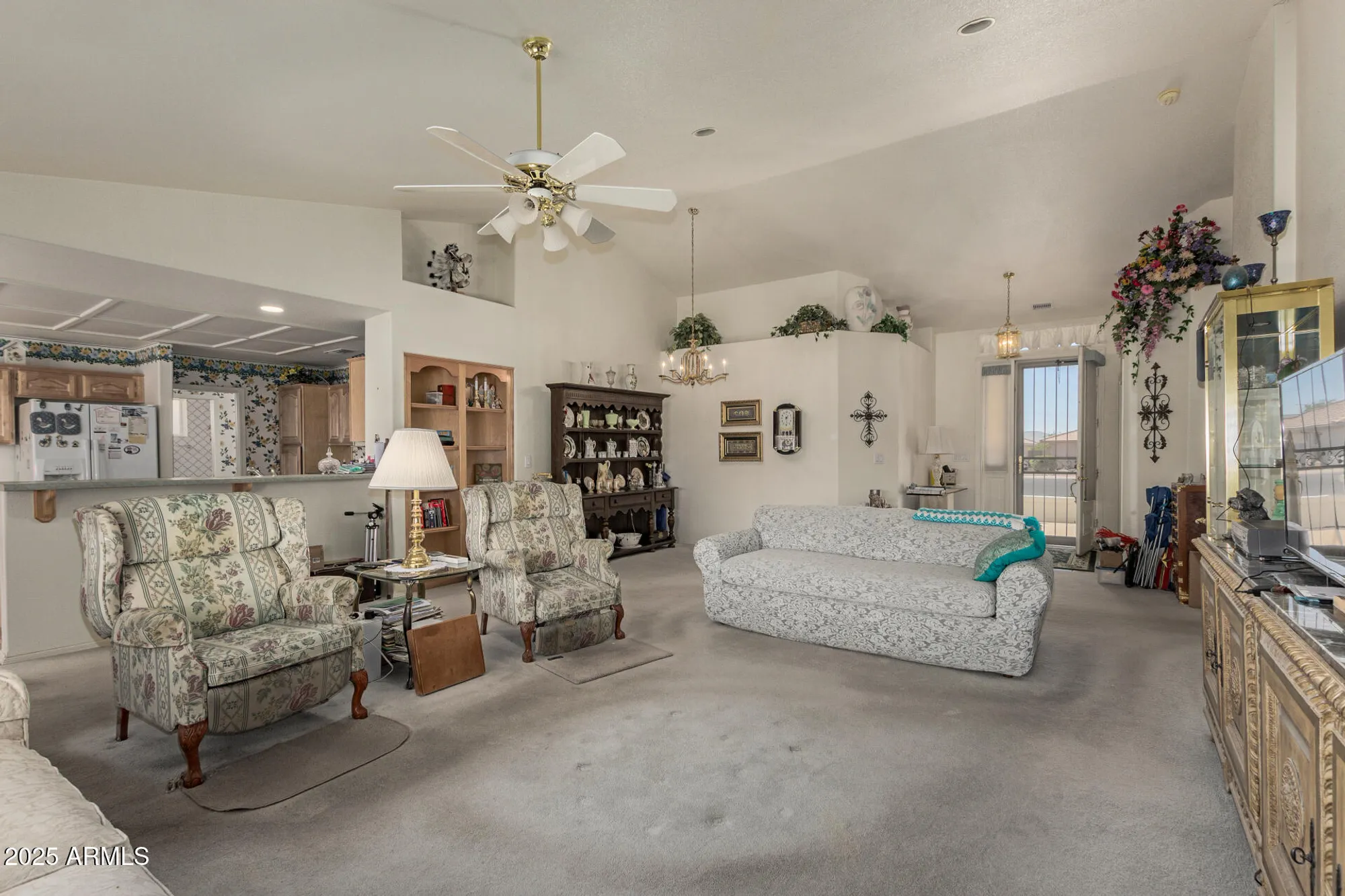 Property Slideshow image 5 of 38 | 2153 s cherrywood cir, Mesa, AZ, 85209