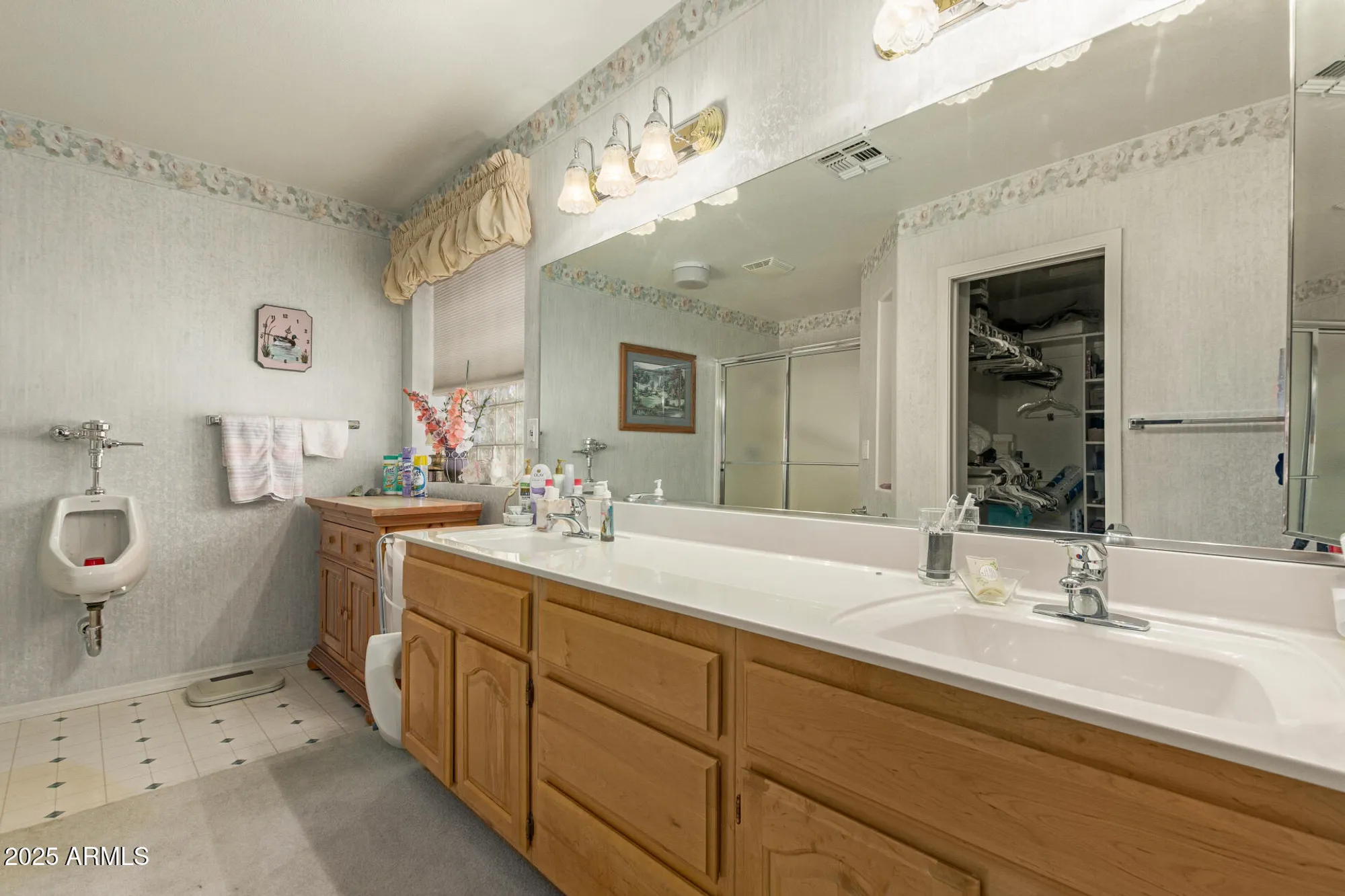 Property Slideshow image 14 of 38 | 2153 s cherrywood cir, Mesa, AZ, 85209