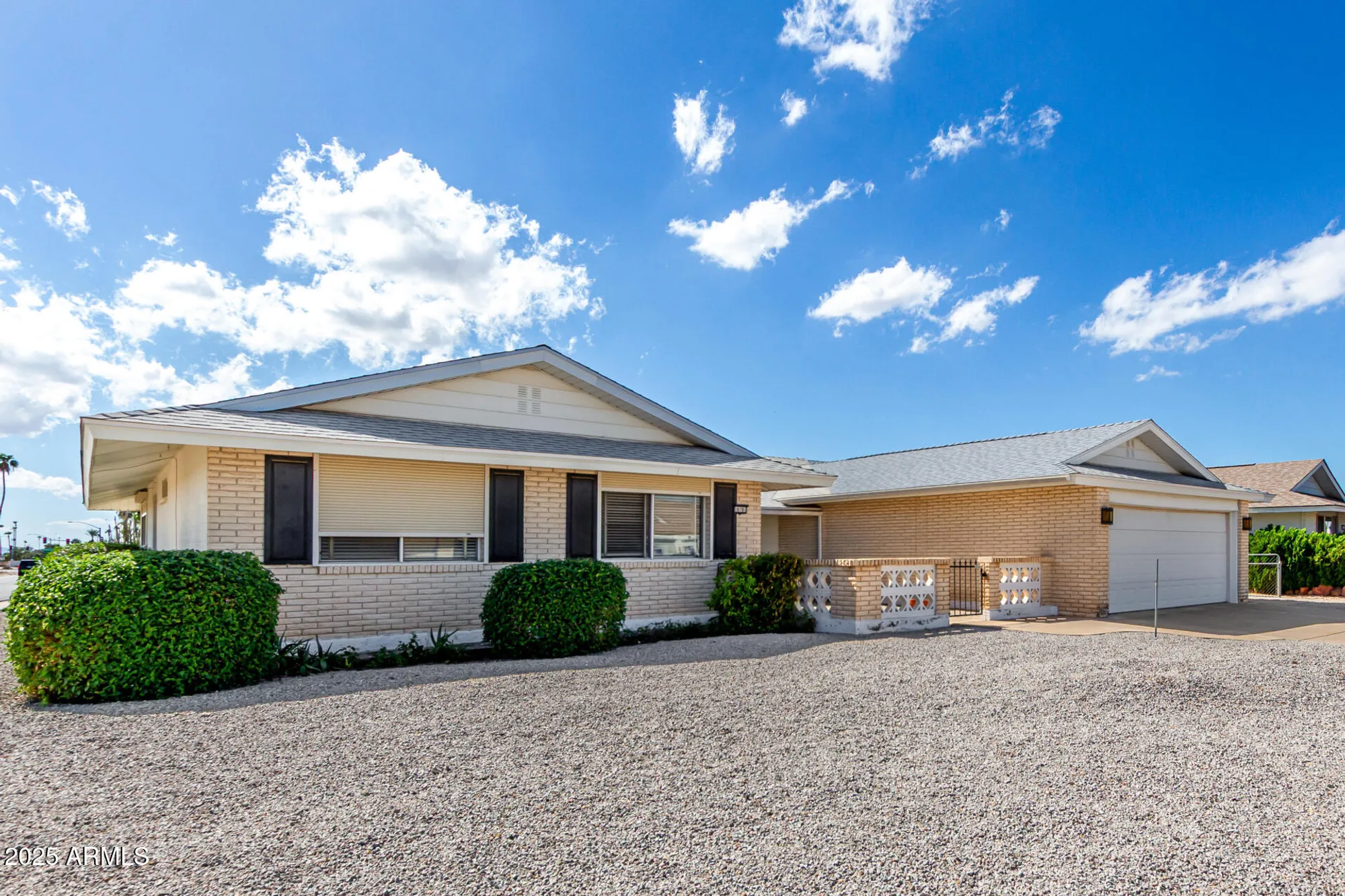 Property Slideshow image 4 of 43 | 10701 w el capitan cir, Sun City, AZ, 85351