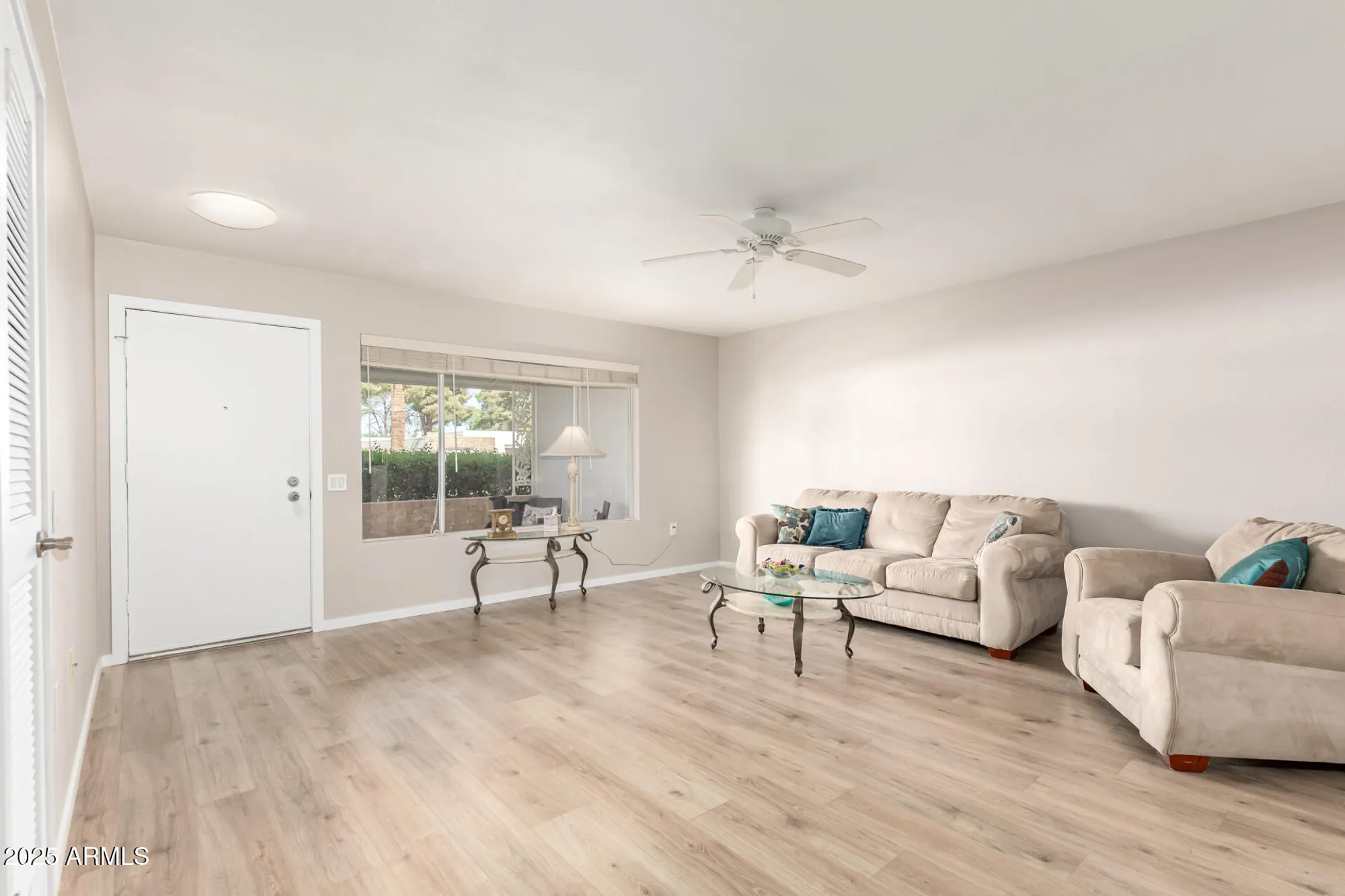 Property Slideshow image 5 of 31 | 9625 w oak ridge dr, Sun City, AZ, 85351