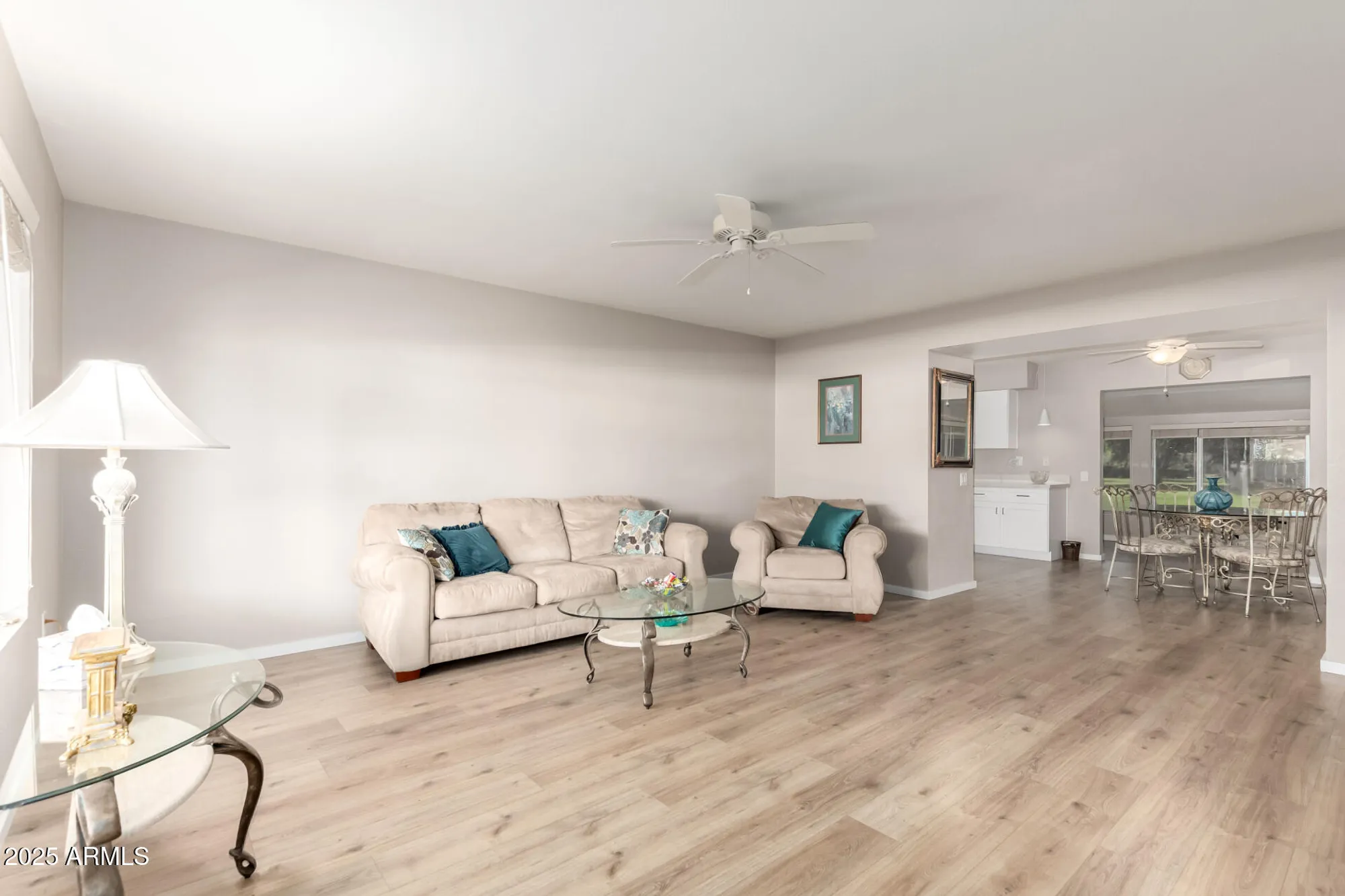 Property Slideshow image 4 of 31 | 9625 w oak ridge dr, Sun City, AZ, 85351