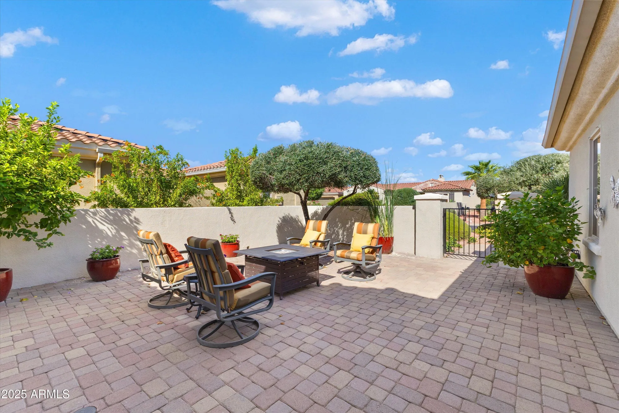 Property Slideshow image 8 of 77 | 12945 w junipero dr, Sun City West, AZ, 85375