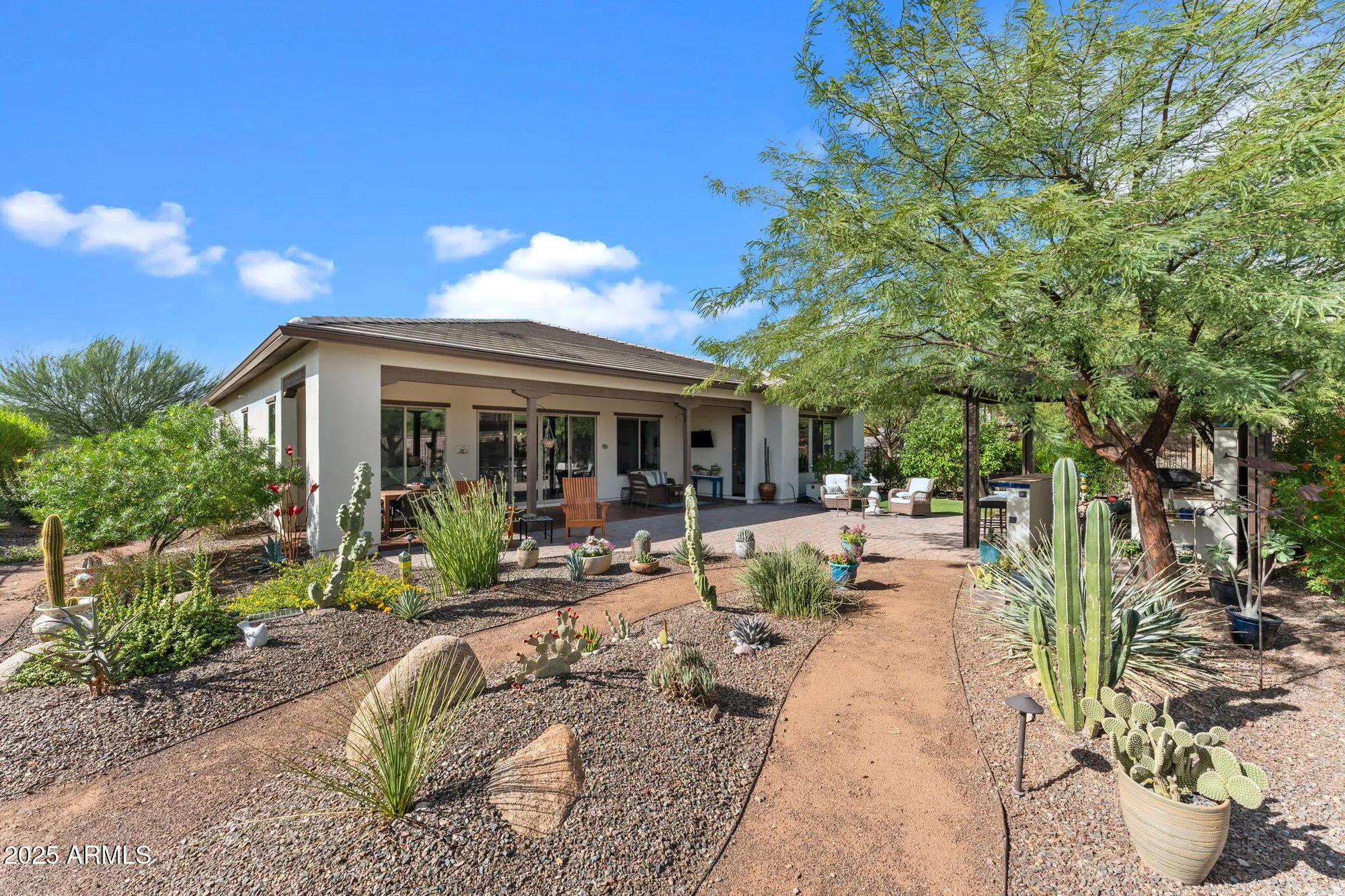 Property Slideshow image 3 of 52 | 3199 prospector way, Wickenburg, AZ, 85390