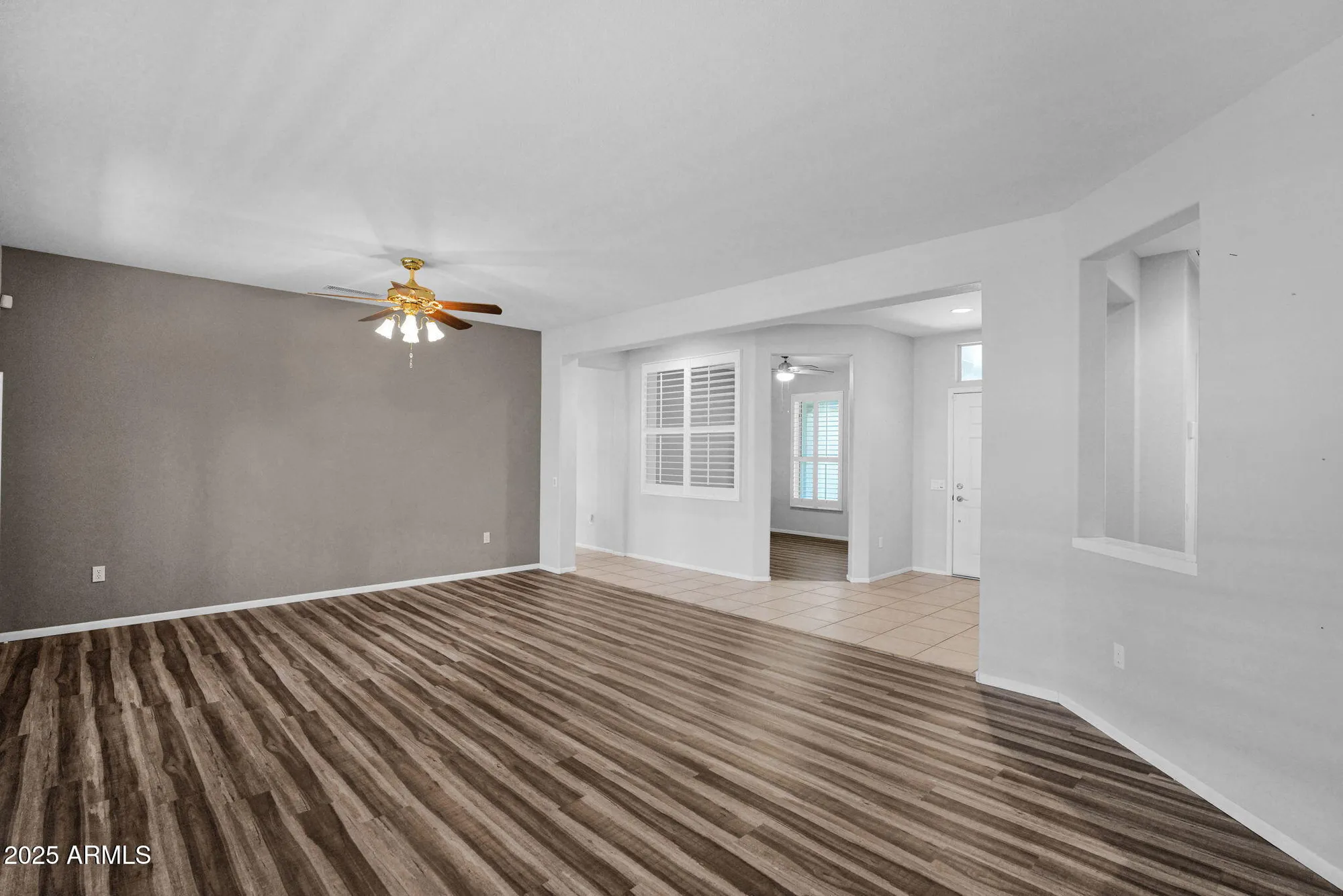 Property Slideshow image 17 of 35 | 20343 n painted sky dr, Surprise, AZ, 85374