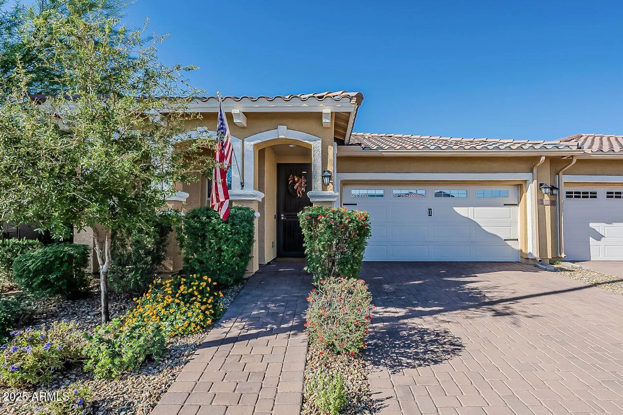 Property Slideshow image 2 of 54 | 17237 w west wind dr, Surprise, AZ, 85387