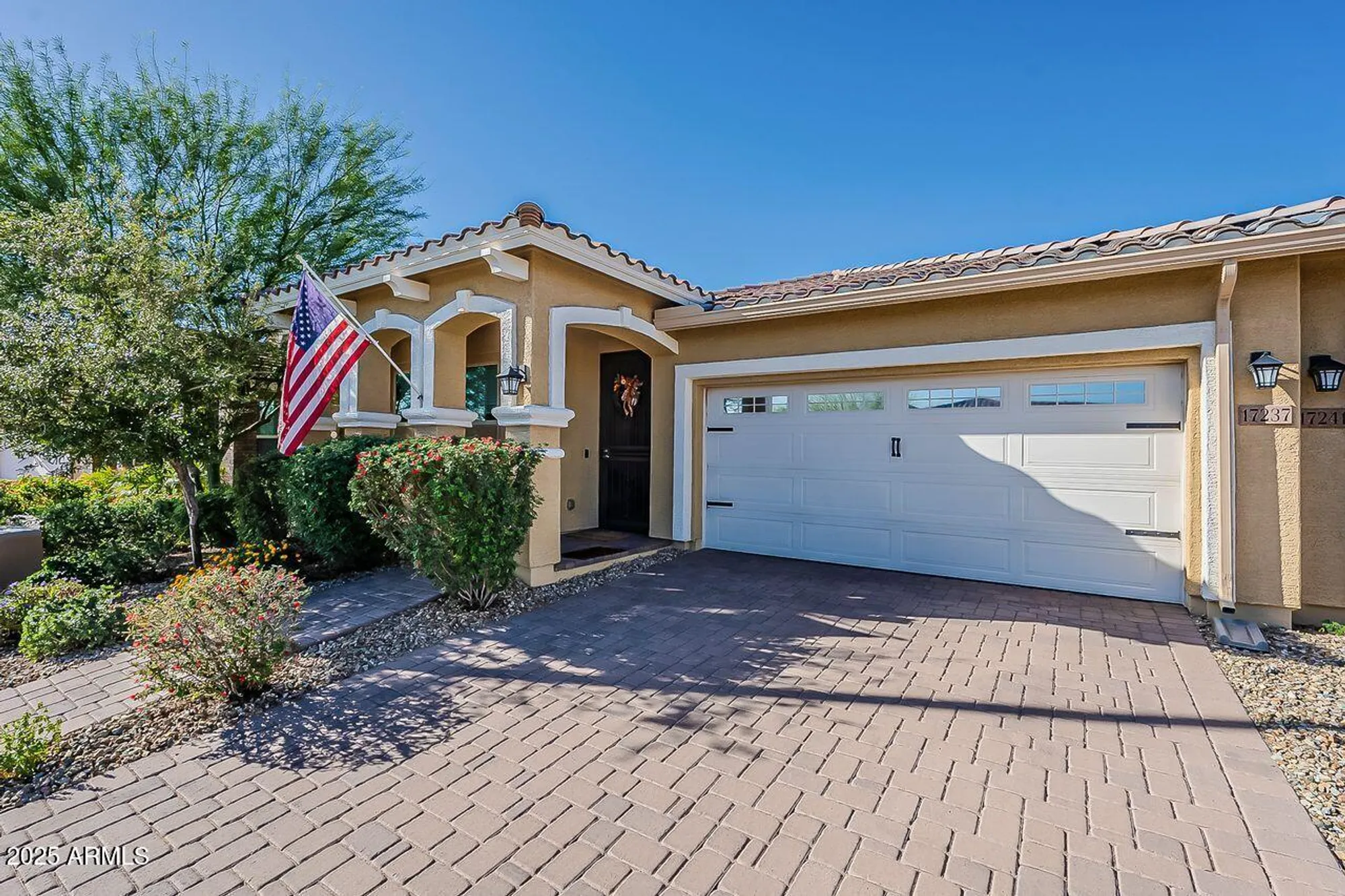 Property Slideshow image 3 of 54 | 17237 w west wind dr, Surprise, AZ, 85387