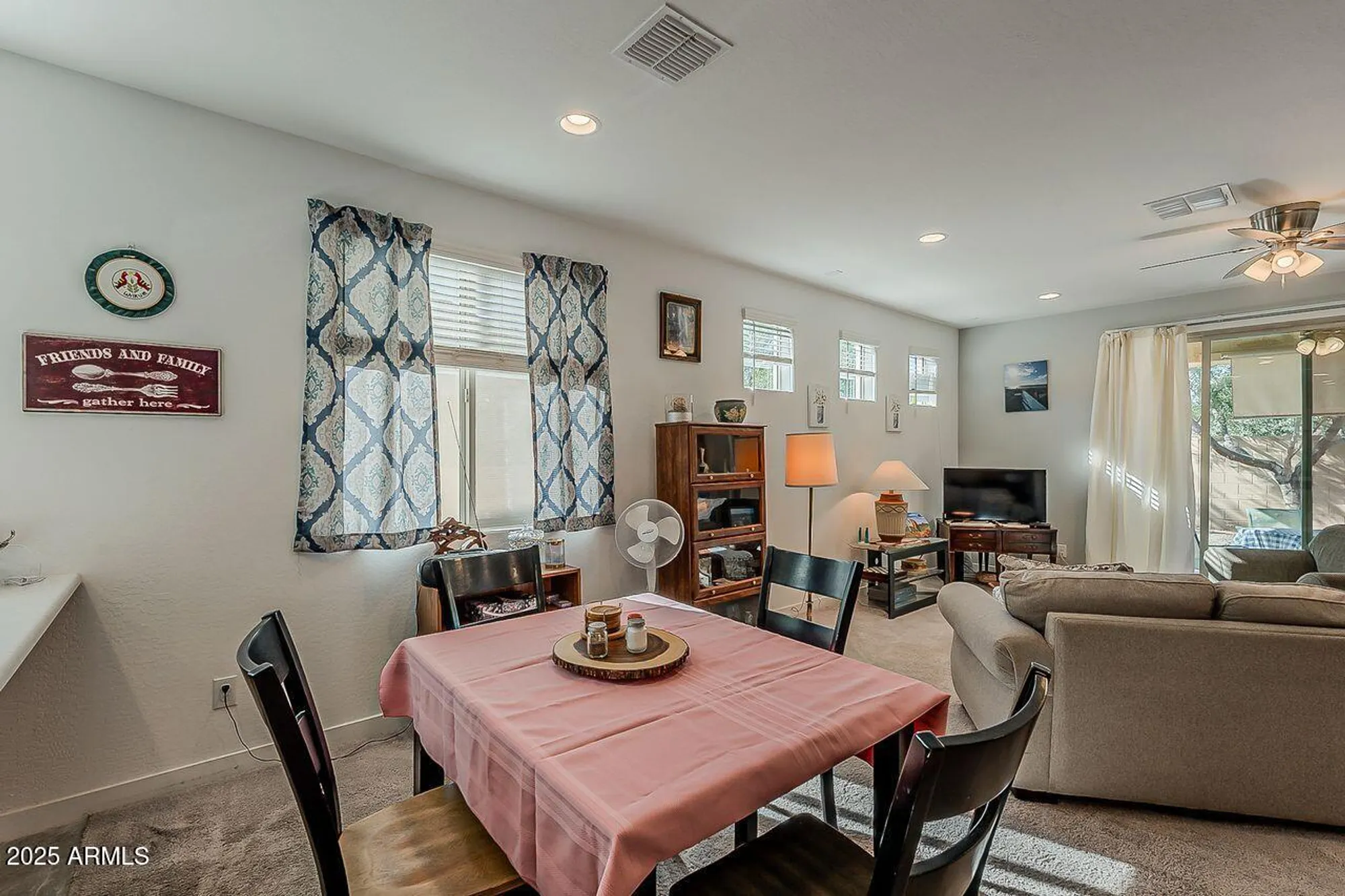 Property Slideshow image 19 of 54 | 17237 w west wind dr, Surprise, AZ, 85387