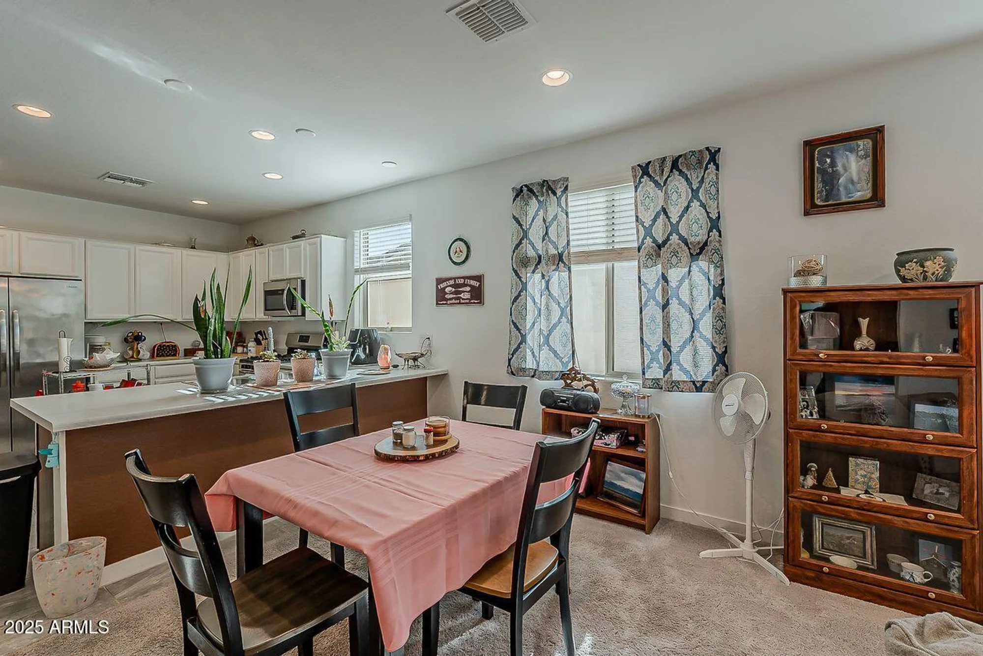 Property Slideshow image 20 of 54 | 17237 w west wind dr, Surprise, AZ, 85387