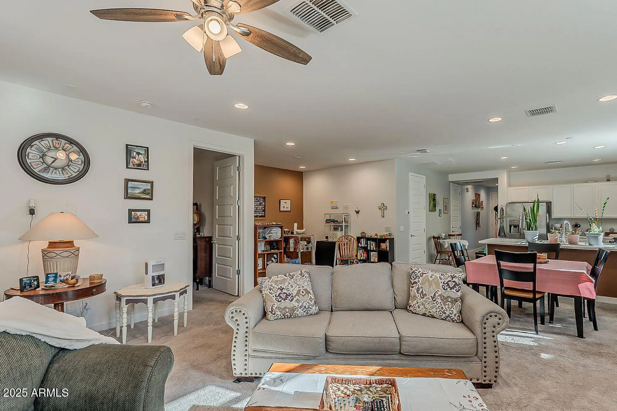 Property Slideshow image 8 of 54 | 17237 w west wind dr, Surprise, AZ, 85387