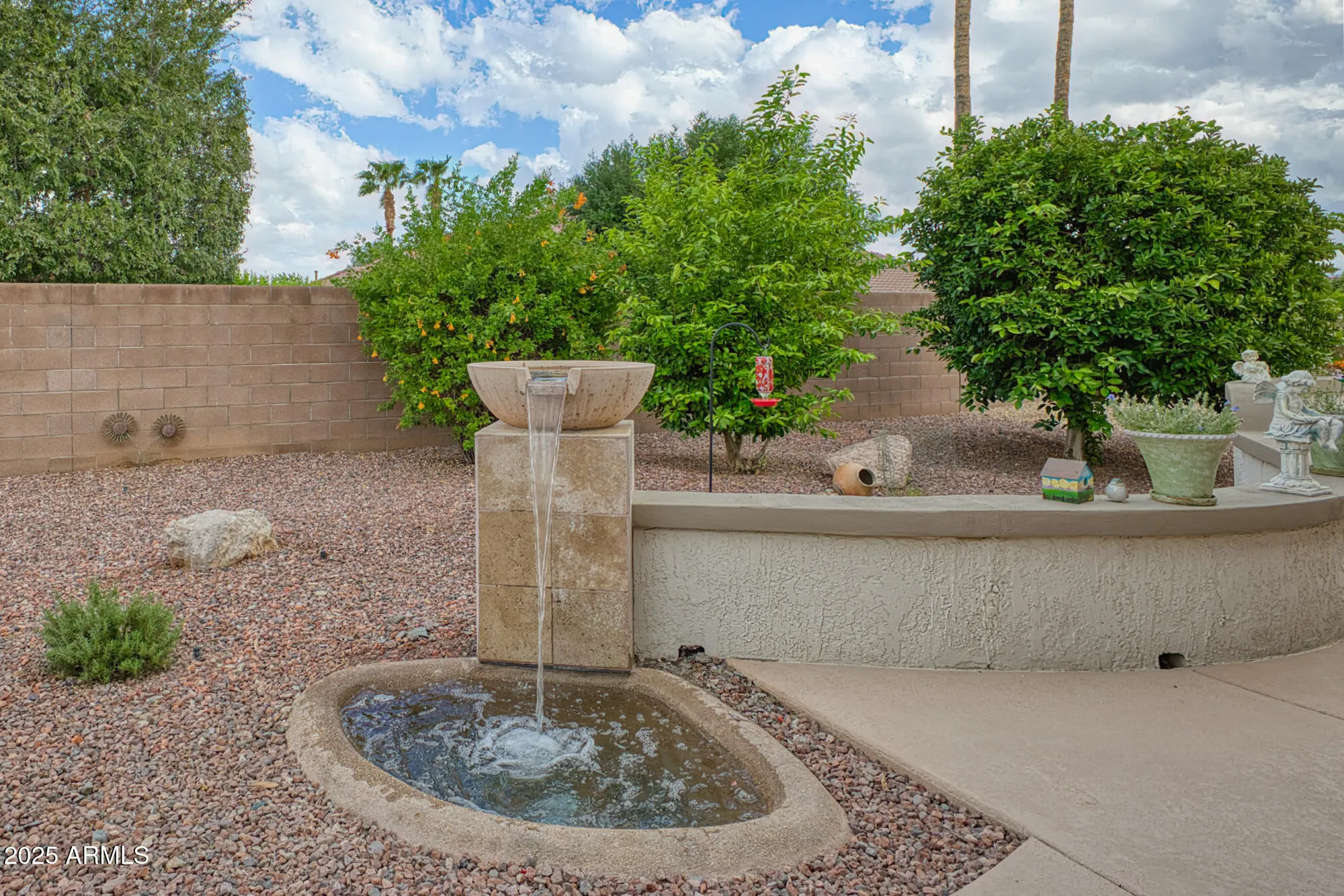 Property Slideshow image 27 of 28 | 17167 n augusta ln, Surprise, AZ, 85374