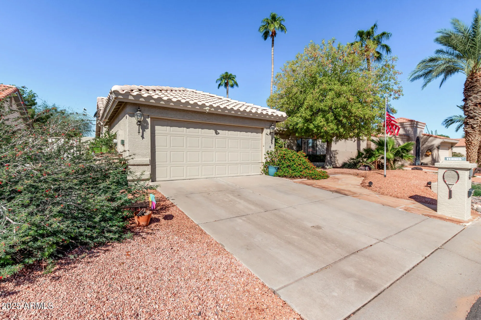 Property Slideshow image 4 of 30 | 26422 s boxwood dr, Sun Lakes, AZ, 85248