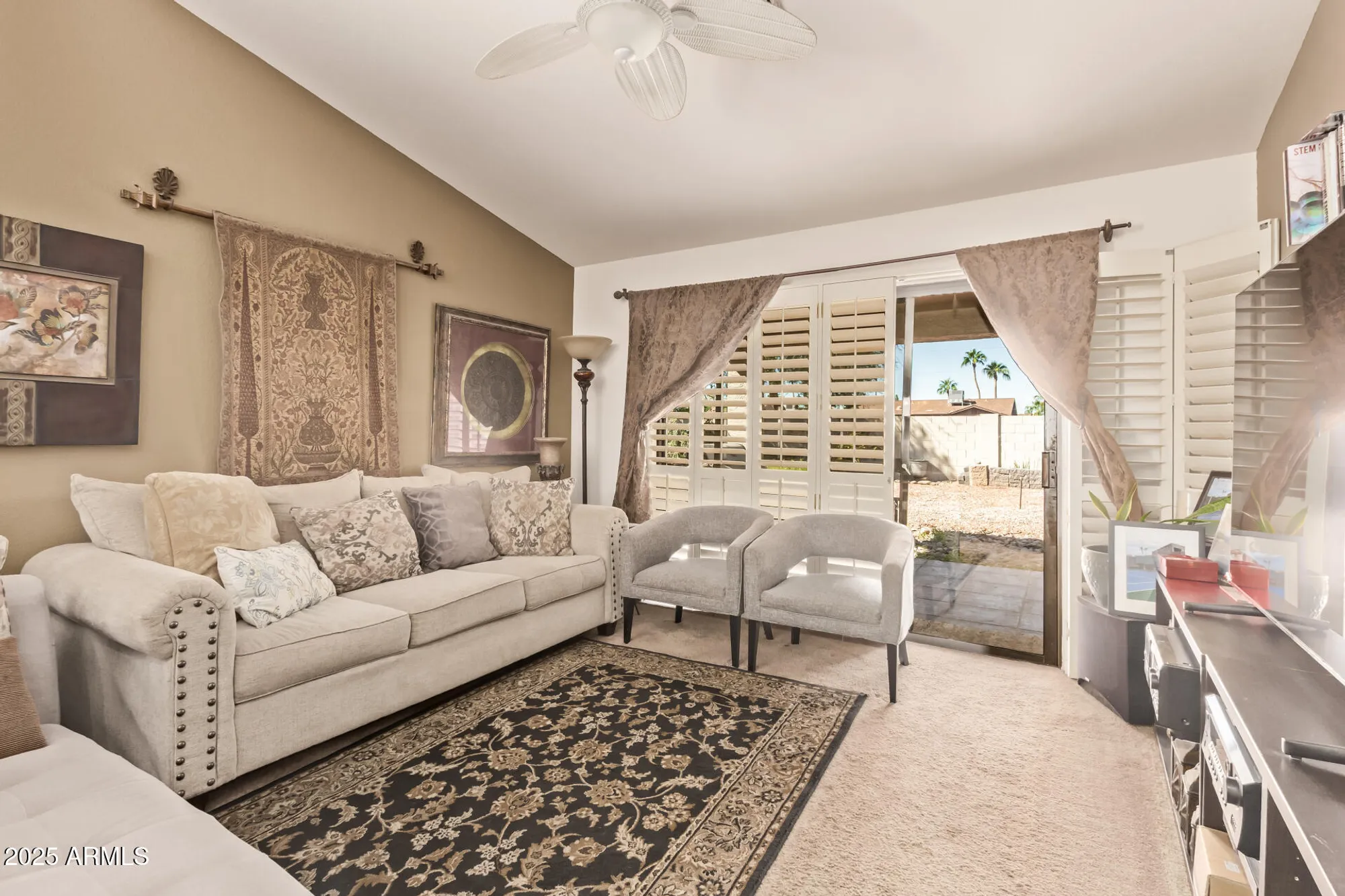 Property Slideshow image 13 of 30 | 26422 s boxwood dr, Sun Lakes, AZ, 85248