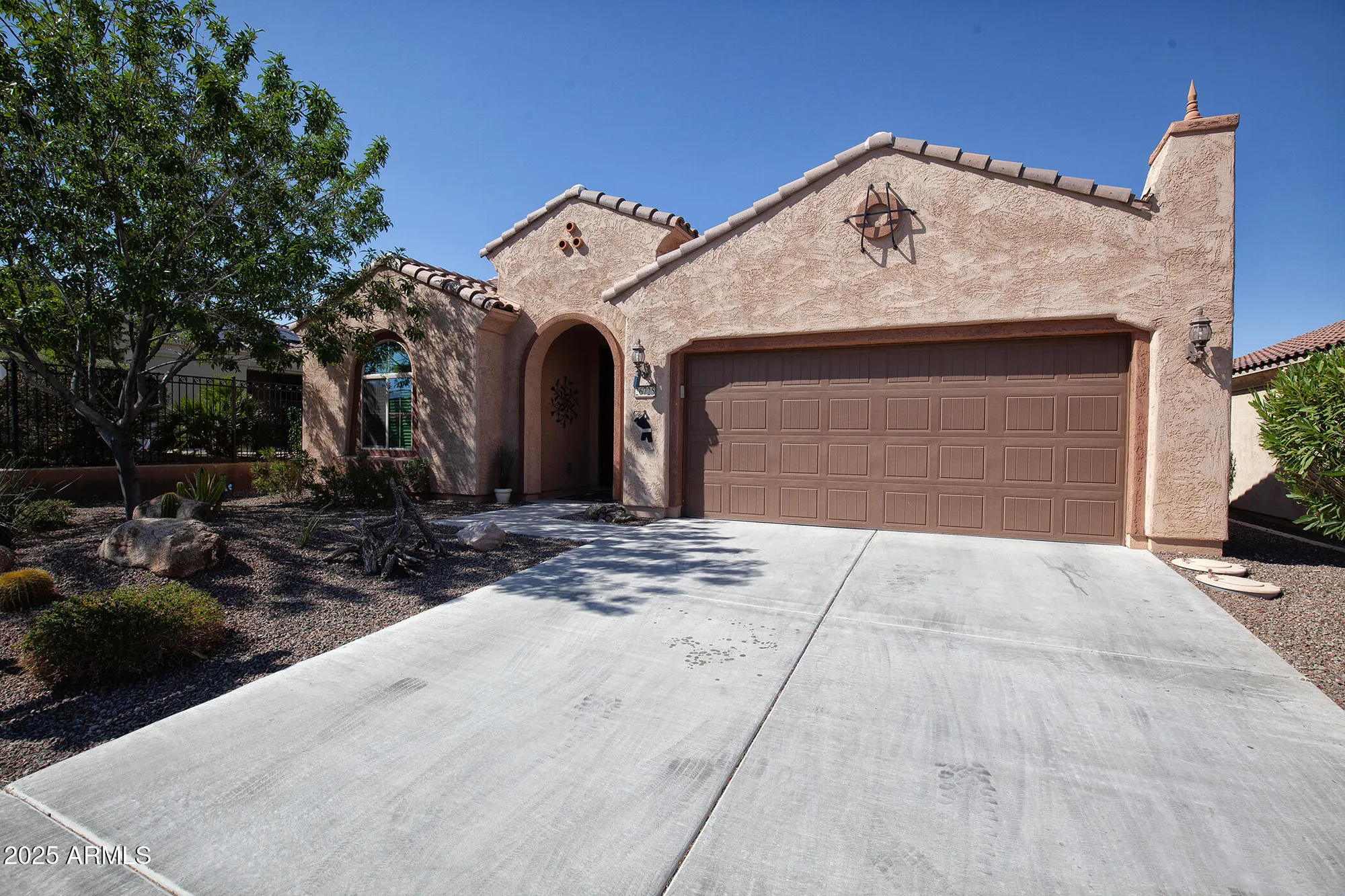 Property Slideshow image 3 of 45 | 26725 w marco polo rd, Buckeye, AZ, 85396