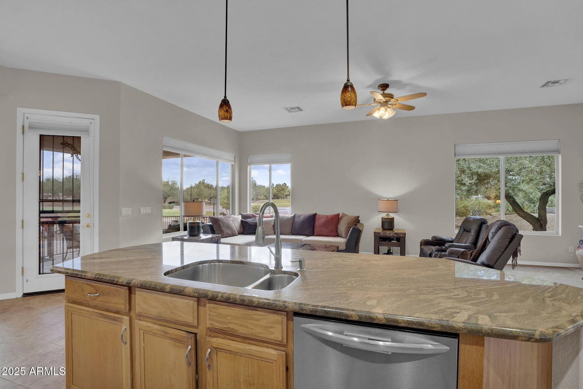 Property Slideshow image 9 of 59 | 4906 s verbena ave, Gilbert, AZ, 85298