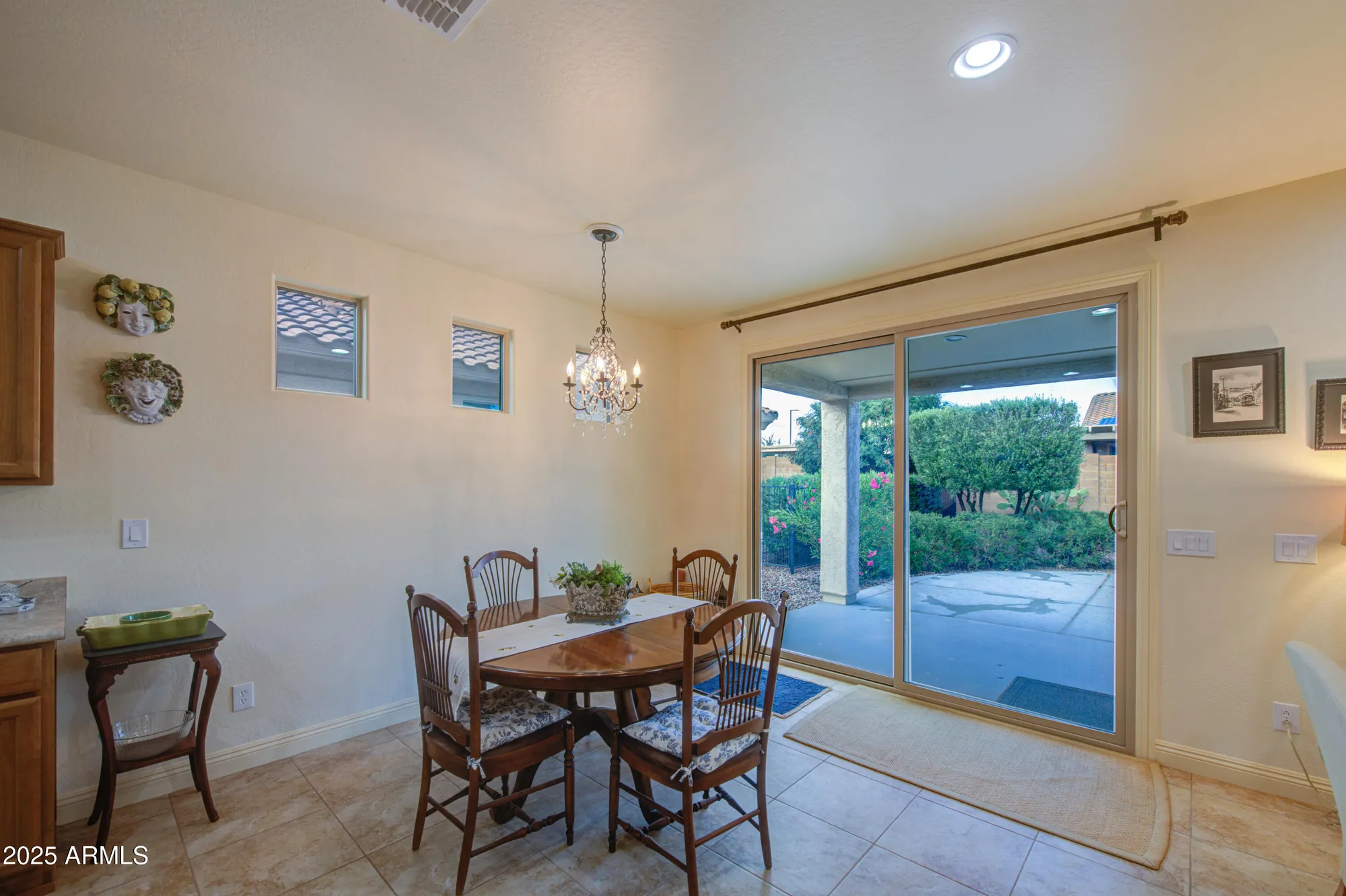 Property Slideshow image 9 of 35 | 7184 w noble prairie way, Florence, AZ, 85132