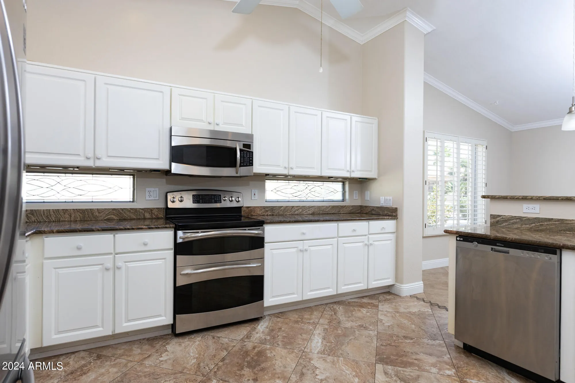 Property Slideshow image 11 of 43 | 126 s lucia ln, Casa Grande, AZ, 85194