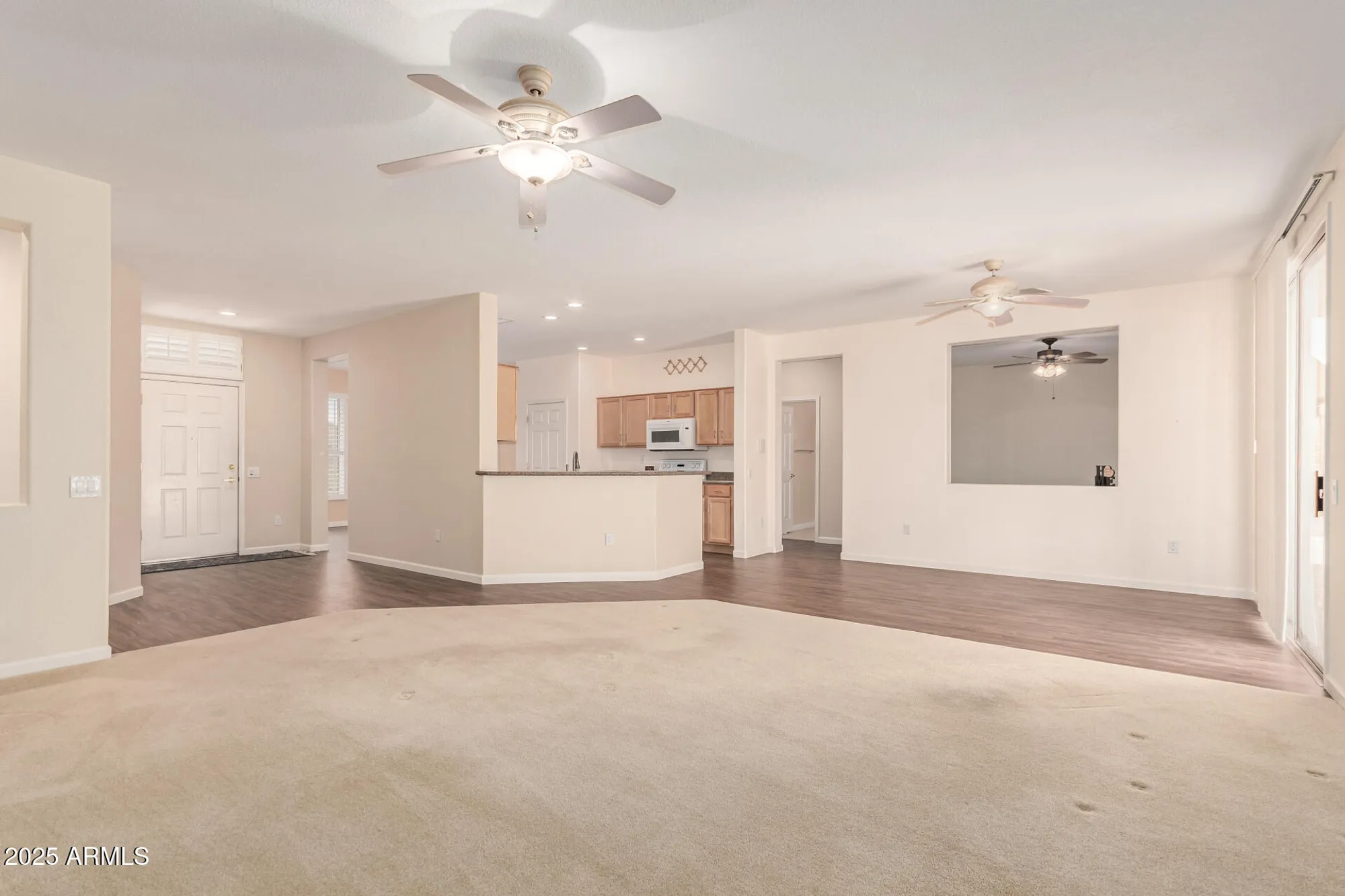 Property Slideshow image 5 of 36 | 15764 w silver breeze dr, Surprise, AZ, 85374