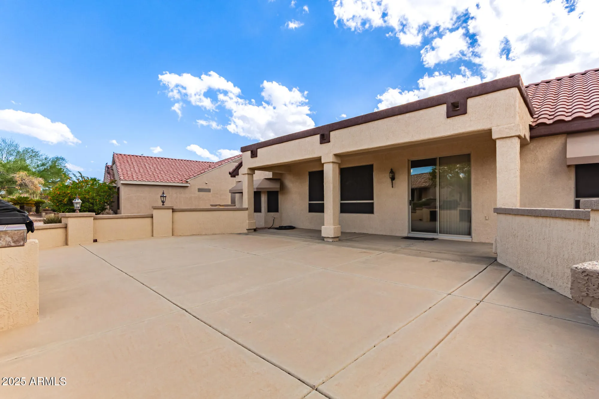 Property Slideshow image 30 of 36 | 15764 w silver breeze dr, Surprise, AZ, 85374