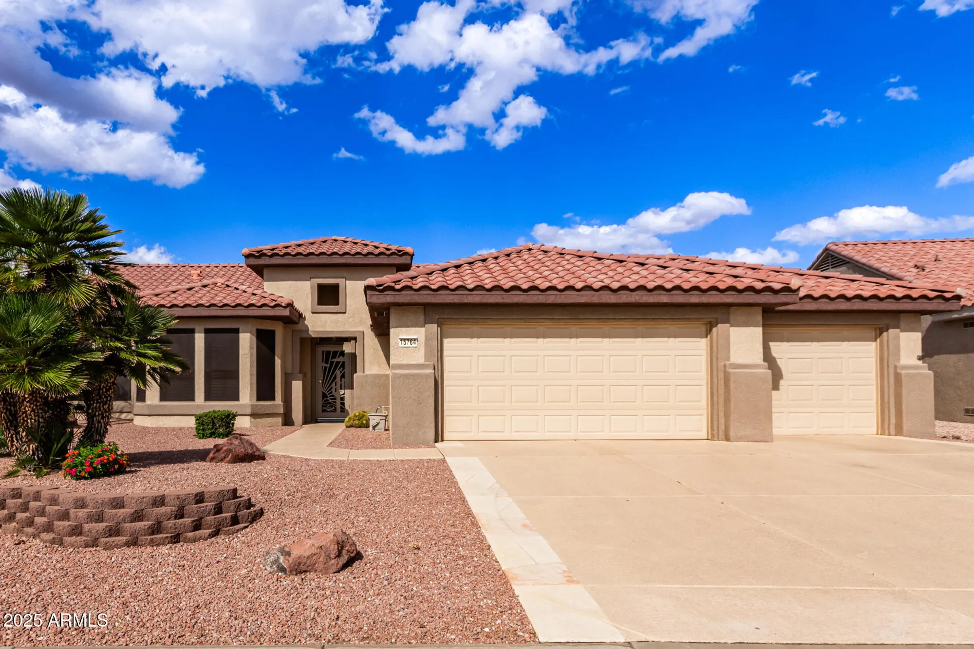 Property Slideshow image 1 of 36 | 15764 w silver breeze dr, Surprise, AZ, 85374
