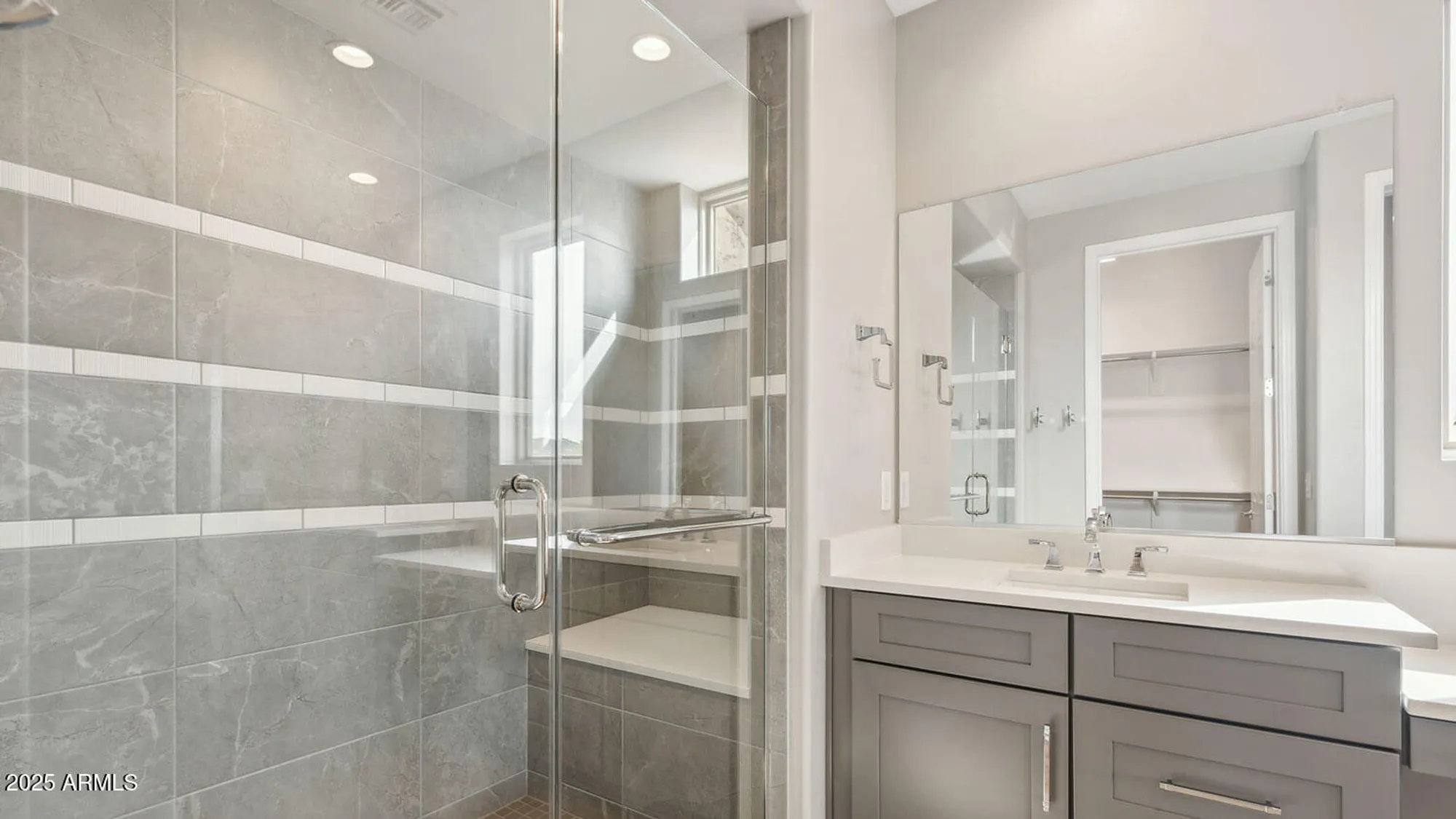 Property Slideshow image 13 of 17 | 16747 w sheila ln, Goodyear, AZ, 85395