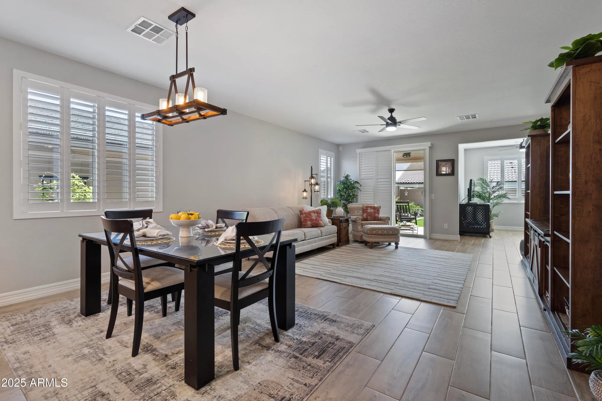 Property Slideshow image 16 of 56 | 20627 w luke ave, Buckeye, AZ, 85396