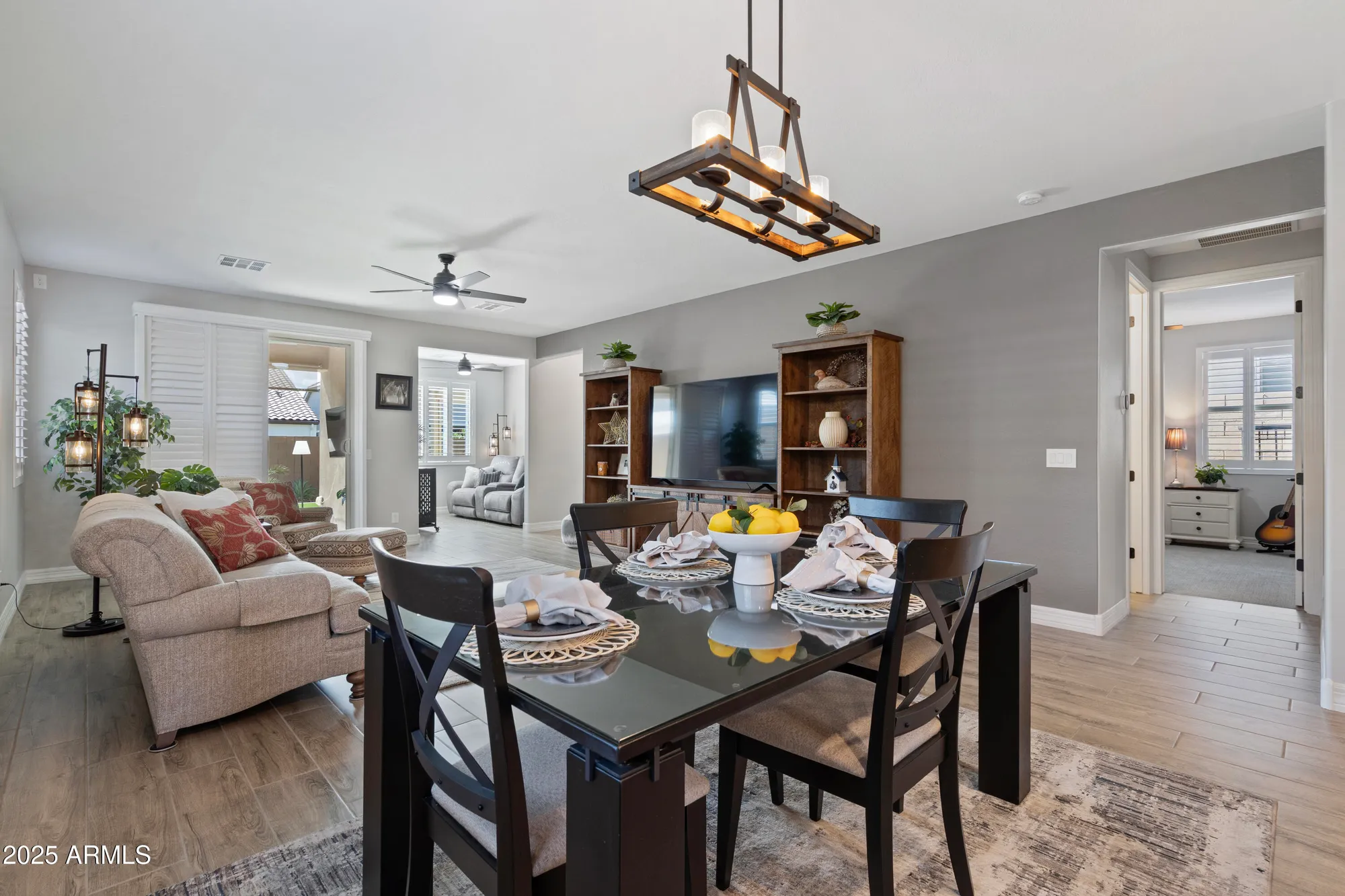 Property Slideshow image 17 of 56 | 20627 w luke ave, Buckeye, AZ, 85396