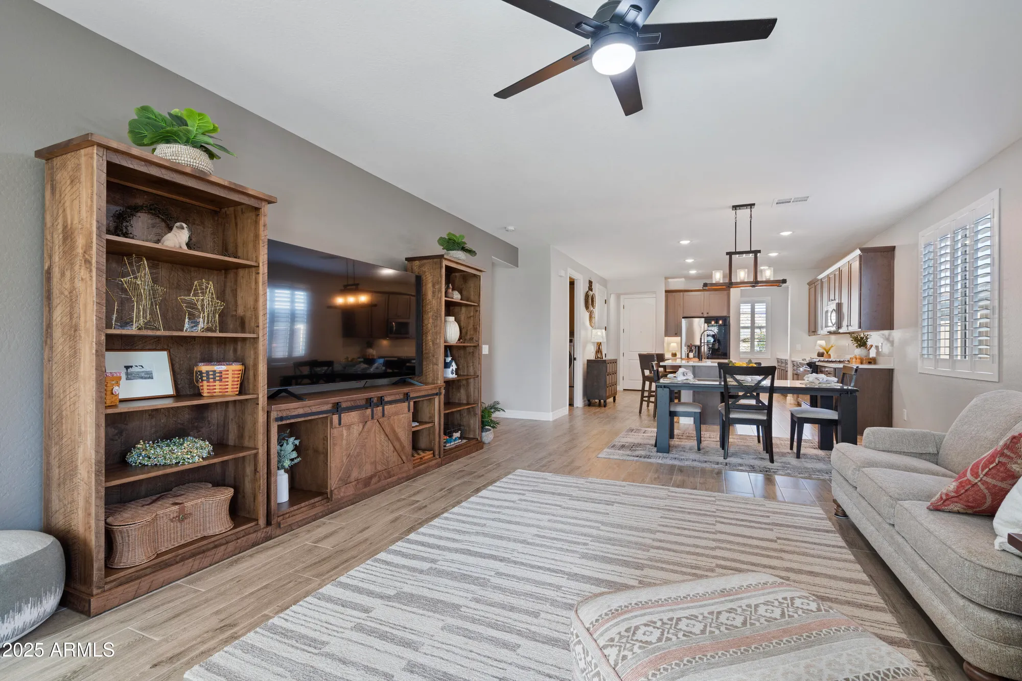 Property Slideshow image 22 of 56 | 20627 w luke ave, Buckeye, AZ, 85396