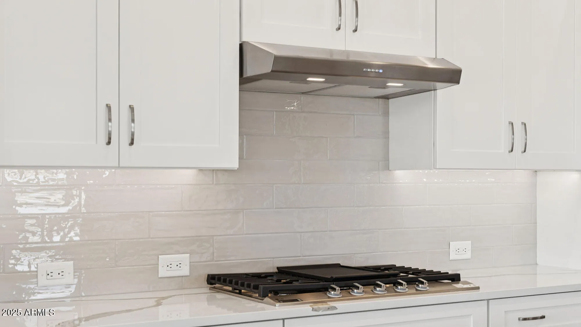 Property Slideshow image 7 of 16 | 16729 w sheila ln, Goodyear, AZ, 85395