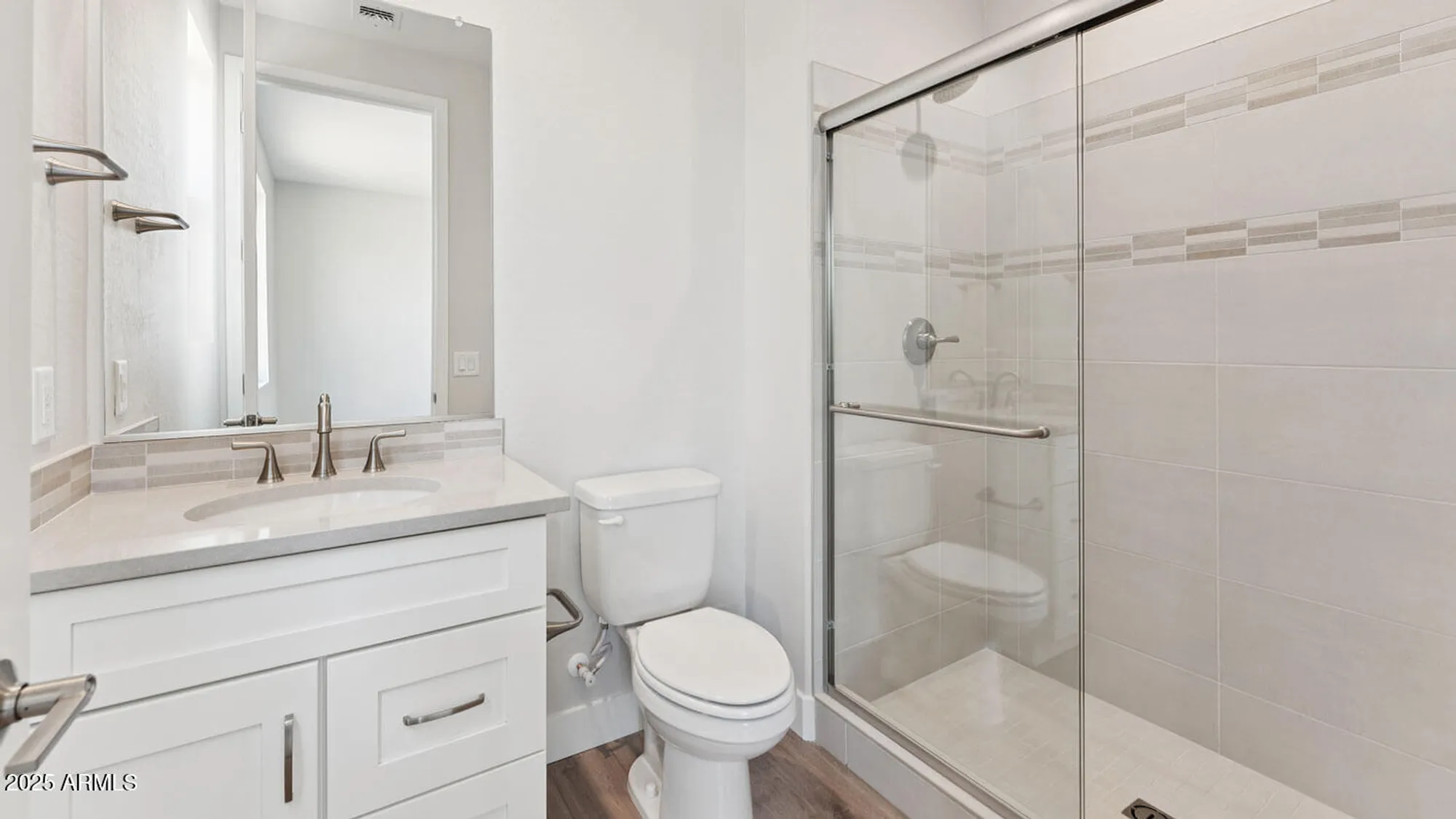 Property Slideshow image 13 of 16 | 16729 w sheila ln, Goodyear, AZ, 85395