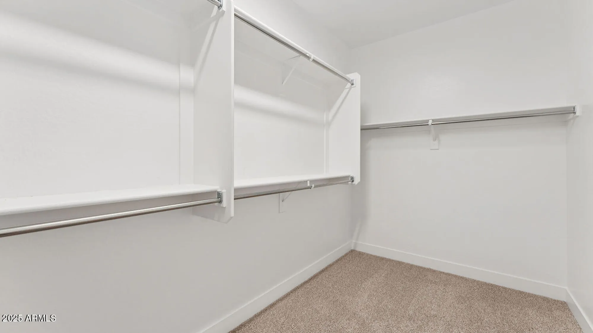 Property Slideshow image 11 of 16 | 16729 w sheila ln, Goodyear, AZ, 85395