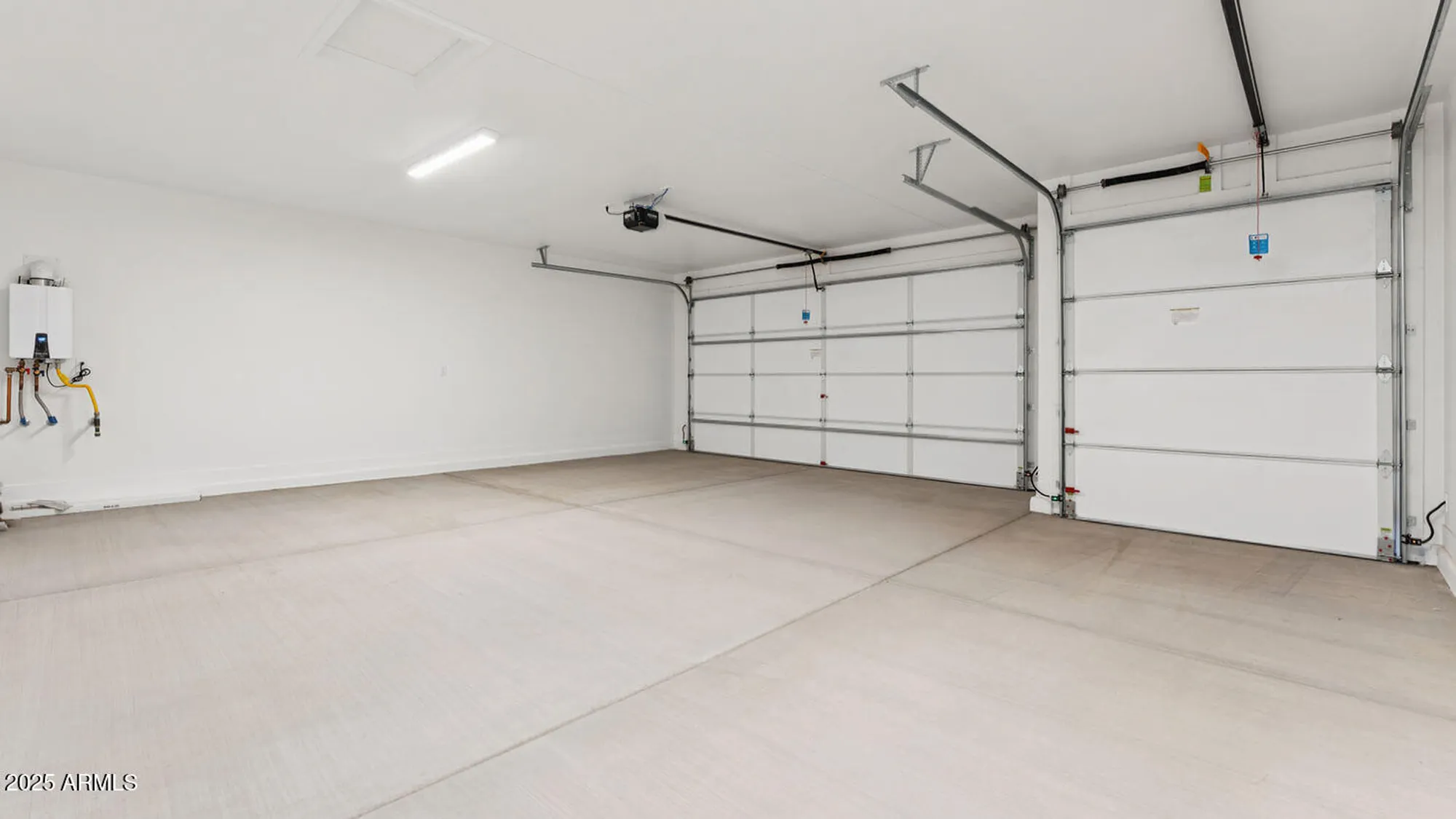 Property Slideshow image 15 of 16 | 16729 w sheila ln, Goodyear, AZ, 85395