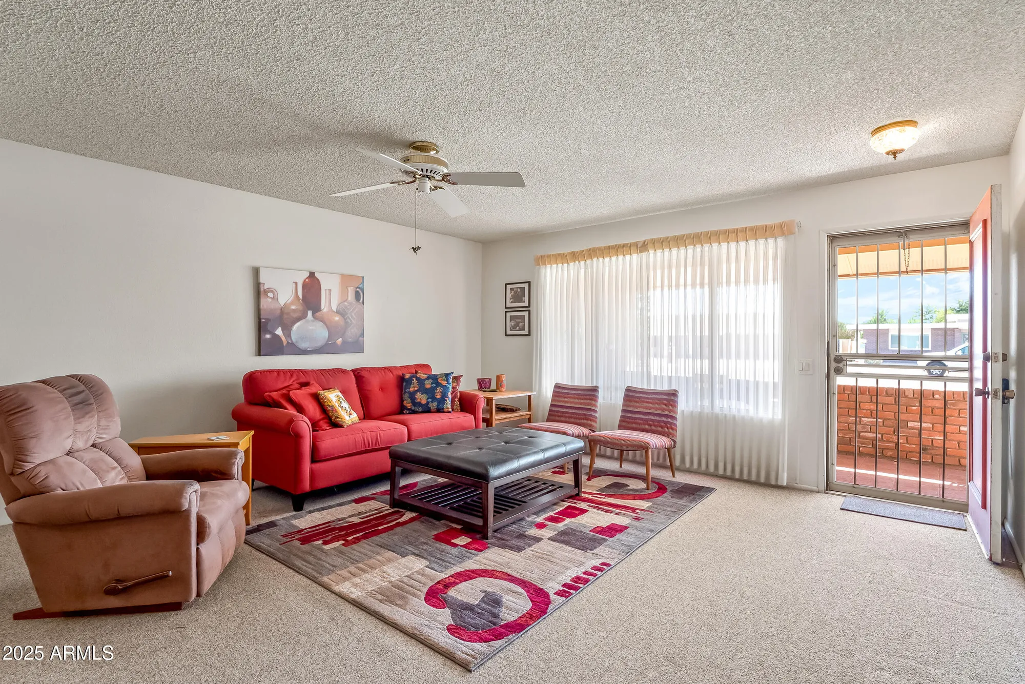 Property Slideshow image 9 of 35 | 9414 w greenway rd, Sun City, AZ, 85351