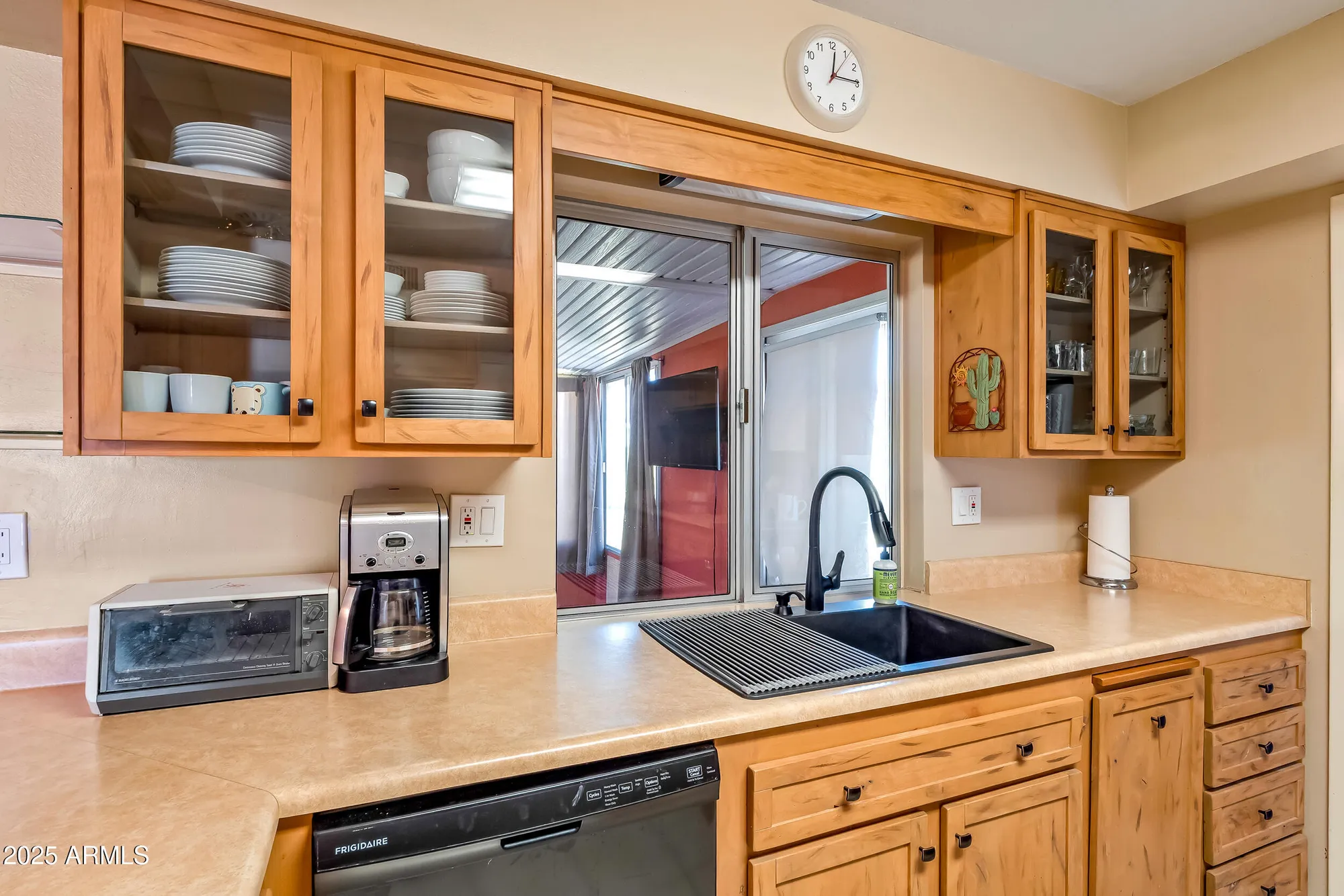 Property Slideshow image 20 of 35 | 9414 w greenway rd, Sun City, AZ, 85351