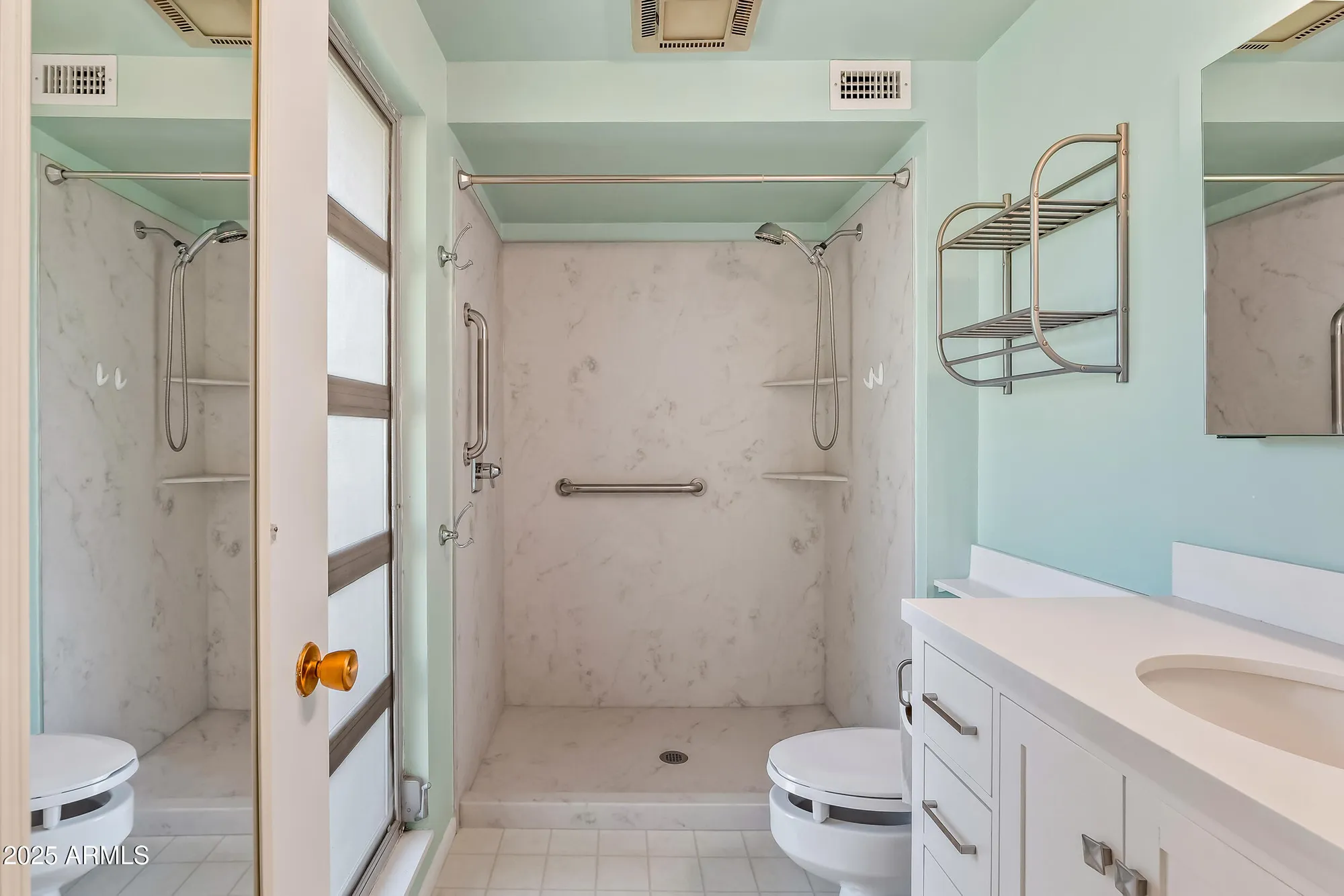 Property Slideshow image 26 of 35 | 9414 w greenway rd, Sun City, AZ, 85351