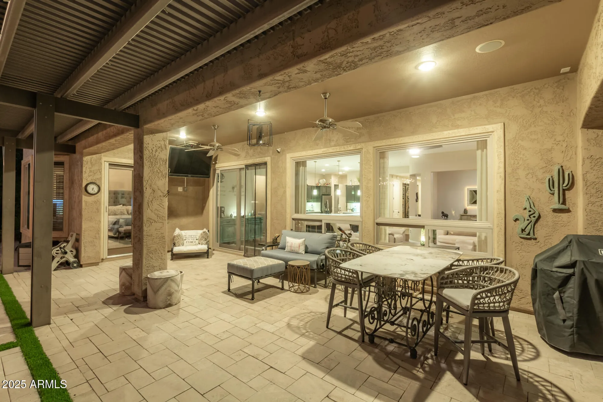 Property Slideshow image 32 of 43 | 12725 w dale ln, Peoria, AZ, 85383