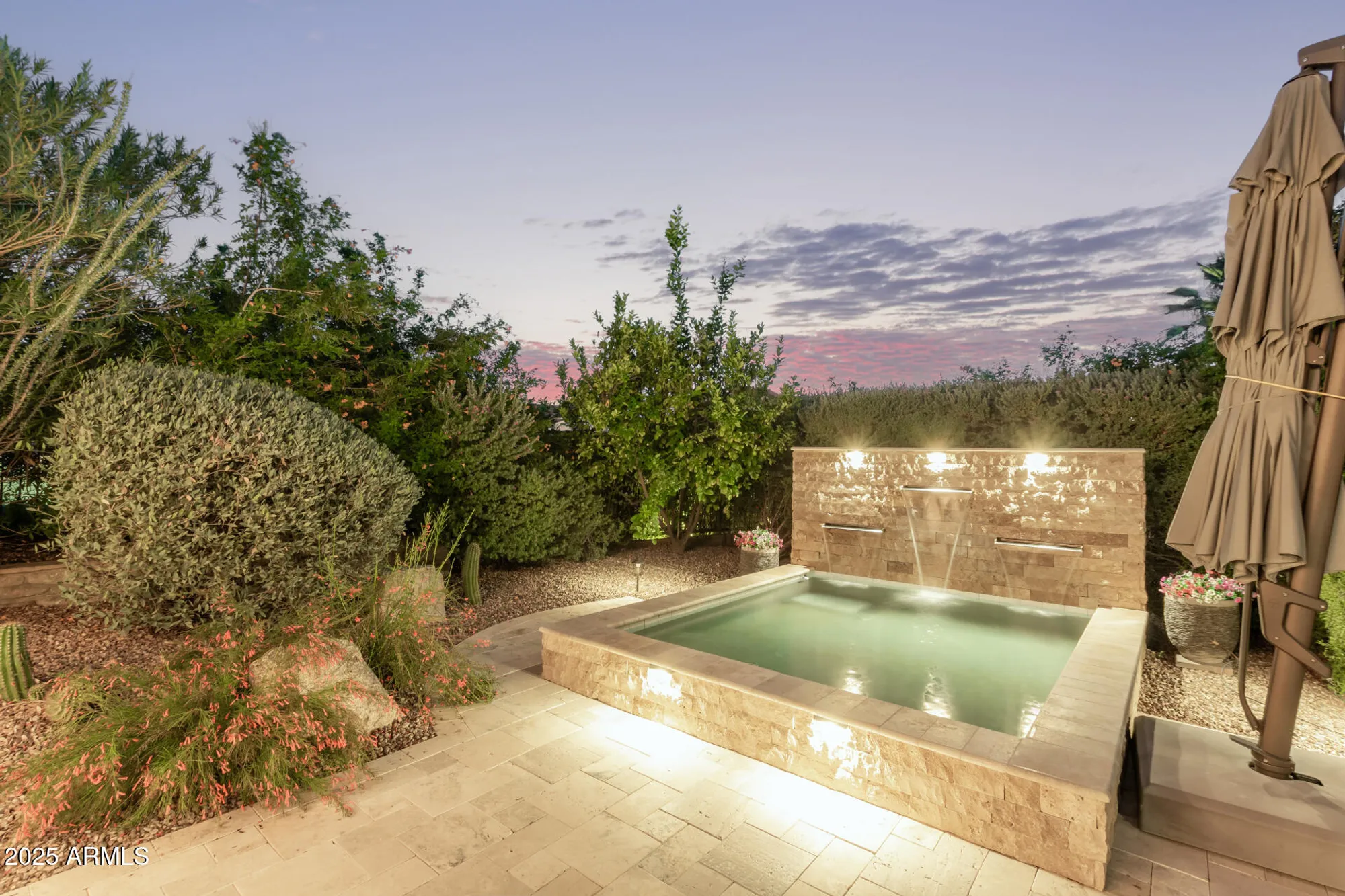 Property Slideshow image 4 of 43 | 12725 w dale ln, Peoria, AZ, 85383