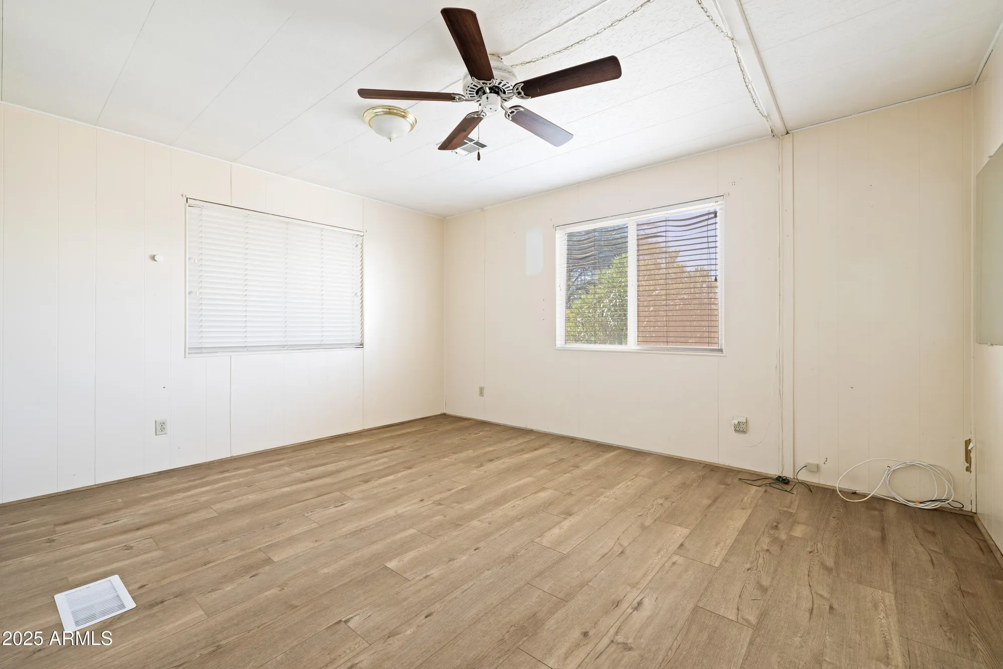 Property Slideshow image 16 of 27 | 25424 s montana ave, Sun Lakes, AZ, 85248