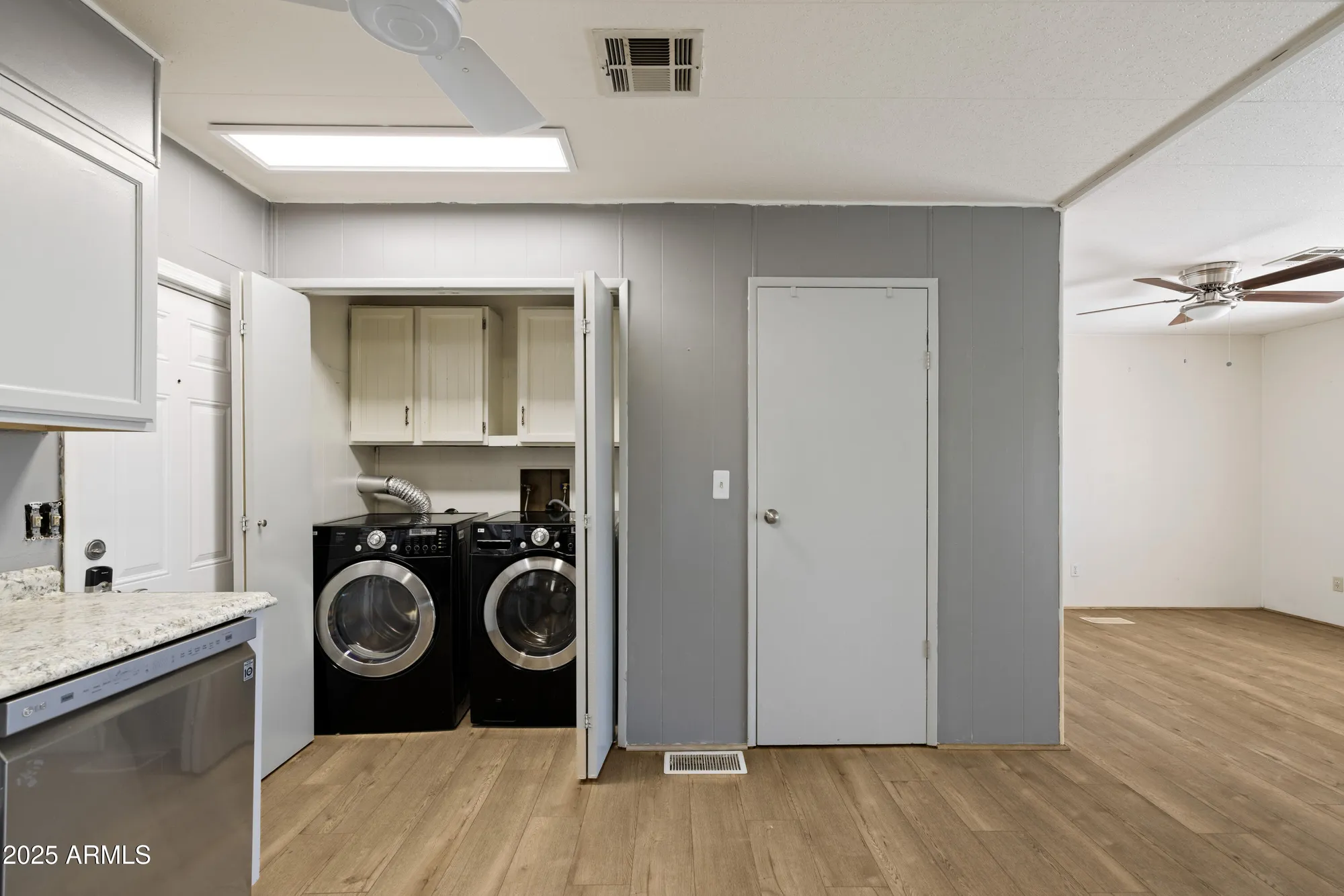 Property Slideshow image 9 of 27 | 25424 s montana ave, Sun Lakes, AZ, 85248