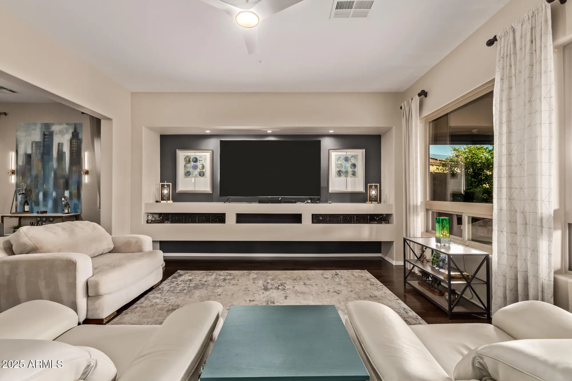Property Slideshow image 12 of 43 | 12725 w dale ln, Peoria, AZ, 85383