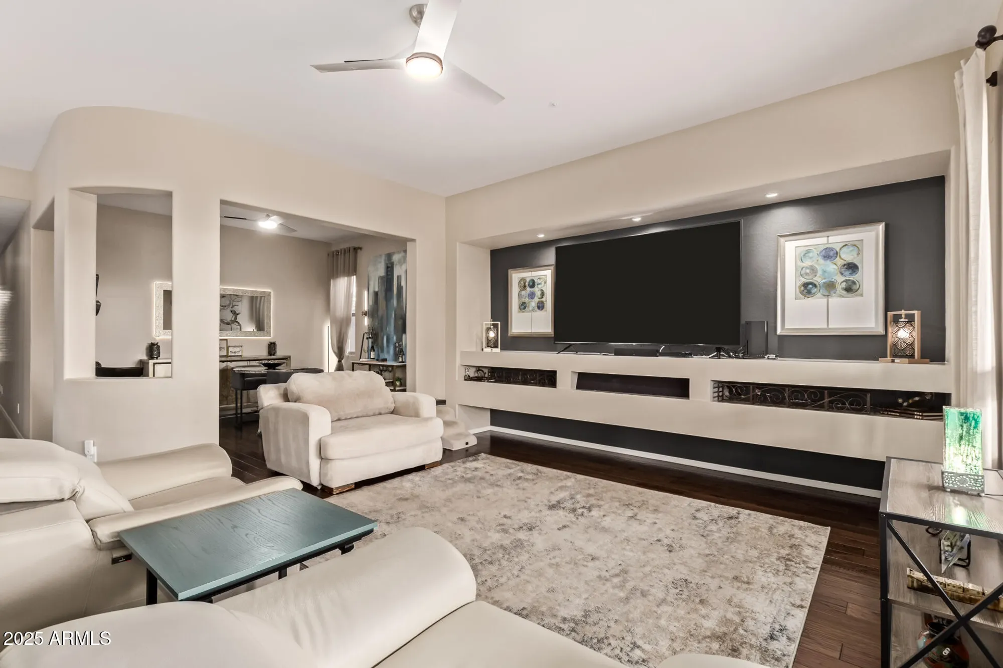 Property Slideshow image 13 of 43 | 12725 w dale ln, Peoria, AZ, 85383