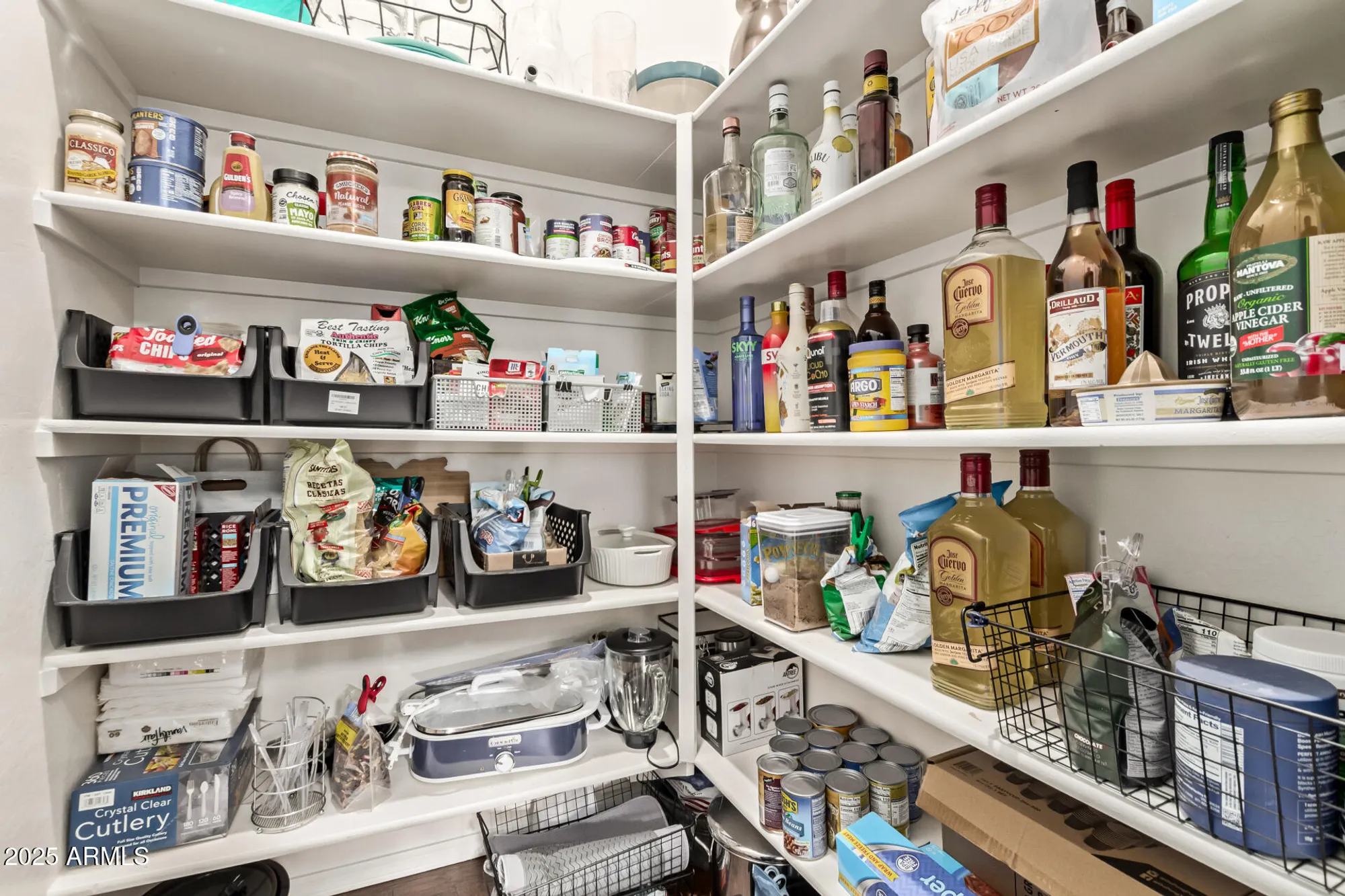 Property Slideshow image 28 of 43 | 12725 w dale ln, Peoria, AZ, 85383