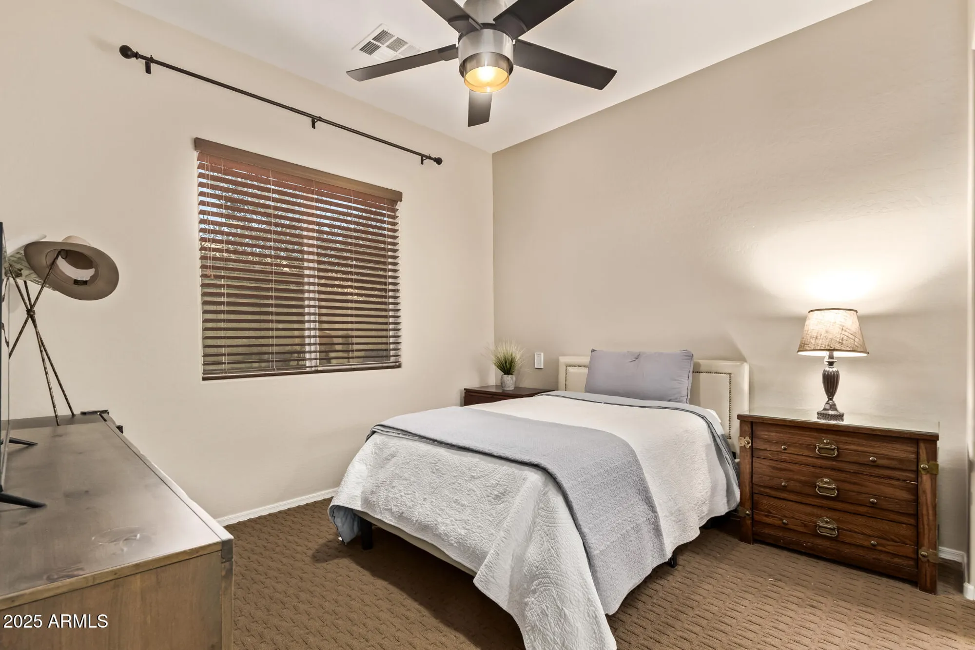 Property Slideshow image 26 of 43 | 12725 w dale ln, Peoria, AZ, 85383