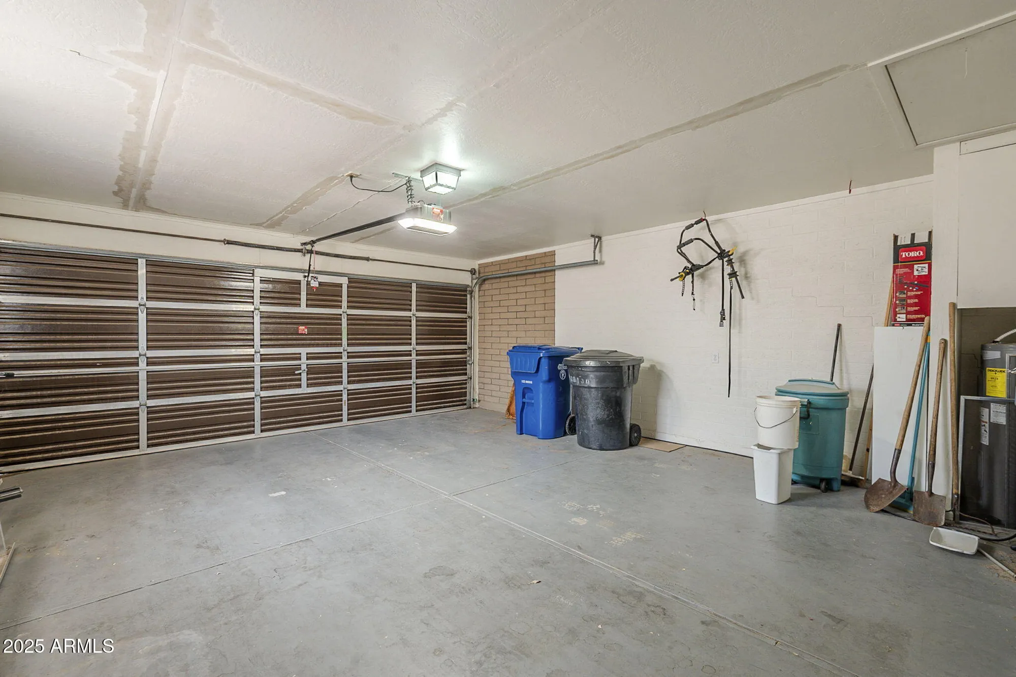 Property Slideshow image 26 of 28 | 8247 e kilarea ave, Mesa, AZ, 85209